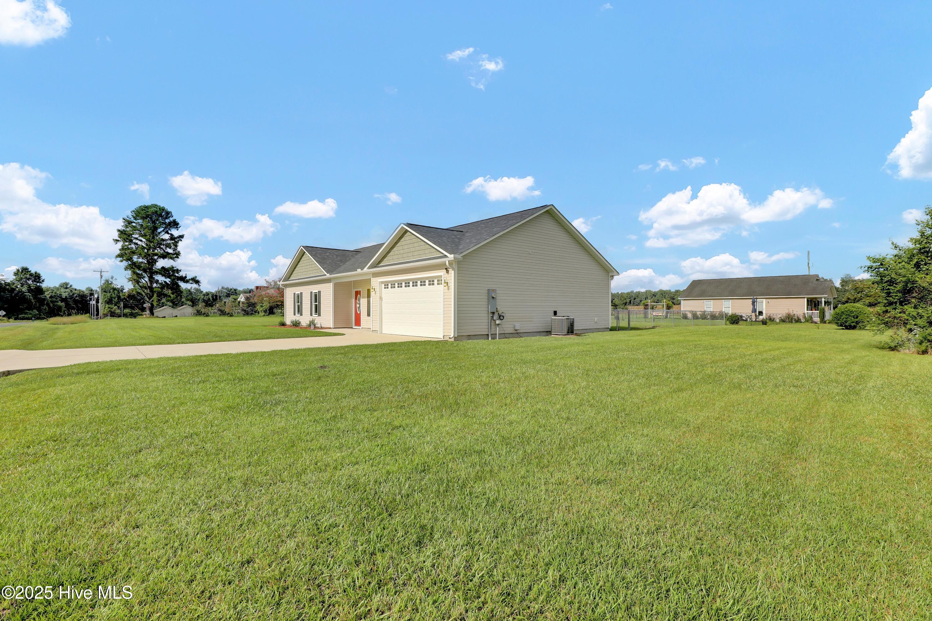 Homes for sale in Pink Hill, NC | 122 Watering Pond Rd, Pink Hill, NC 28572 | MLS# 100525120