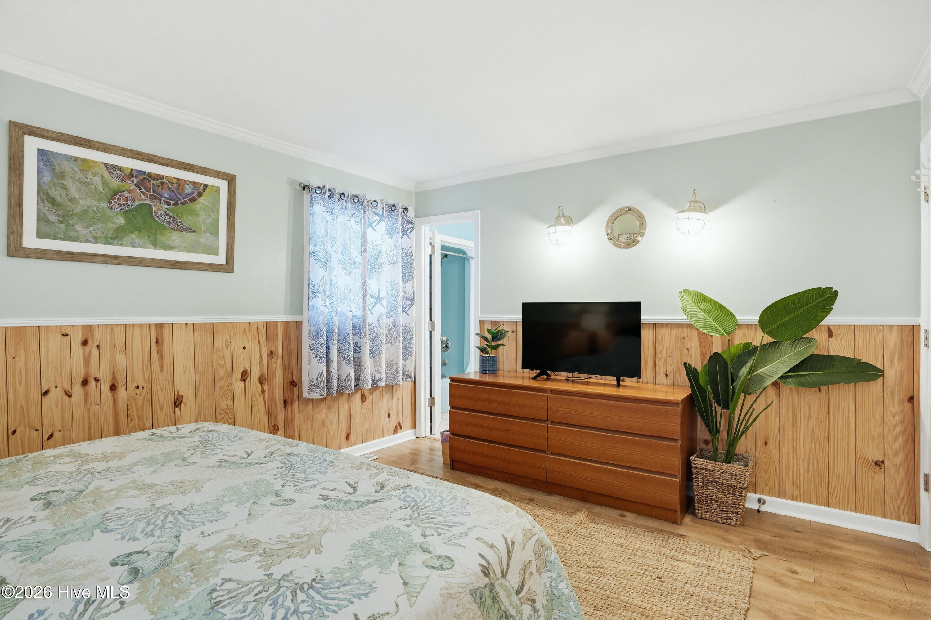 100550124 | Photo 32