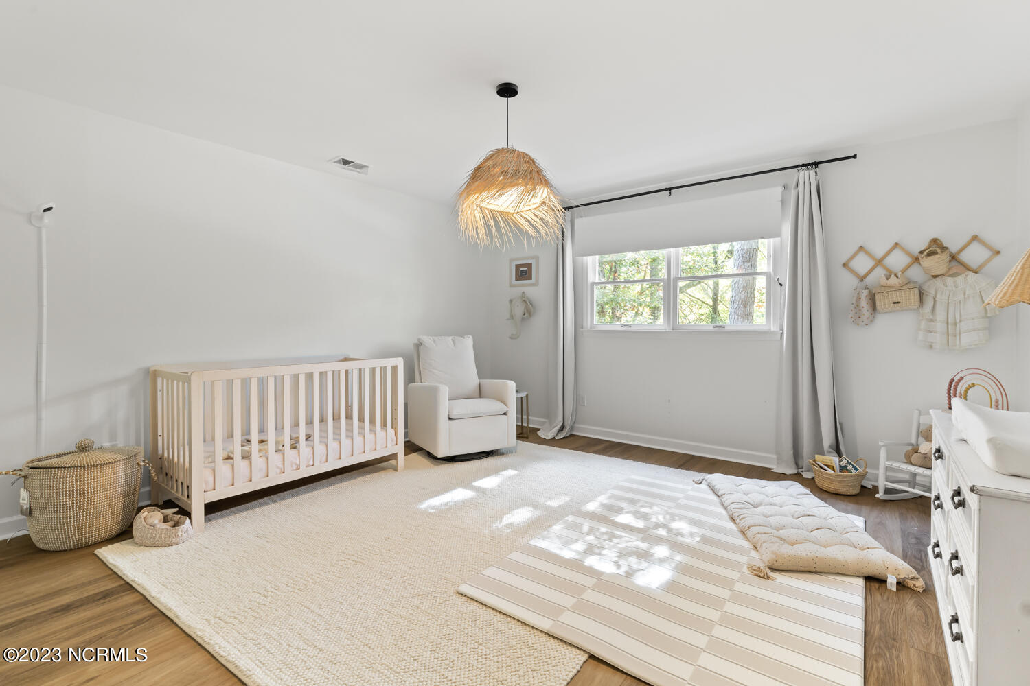 100544428 | Photo 25