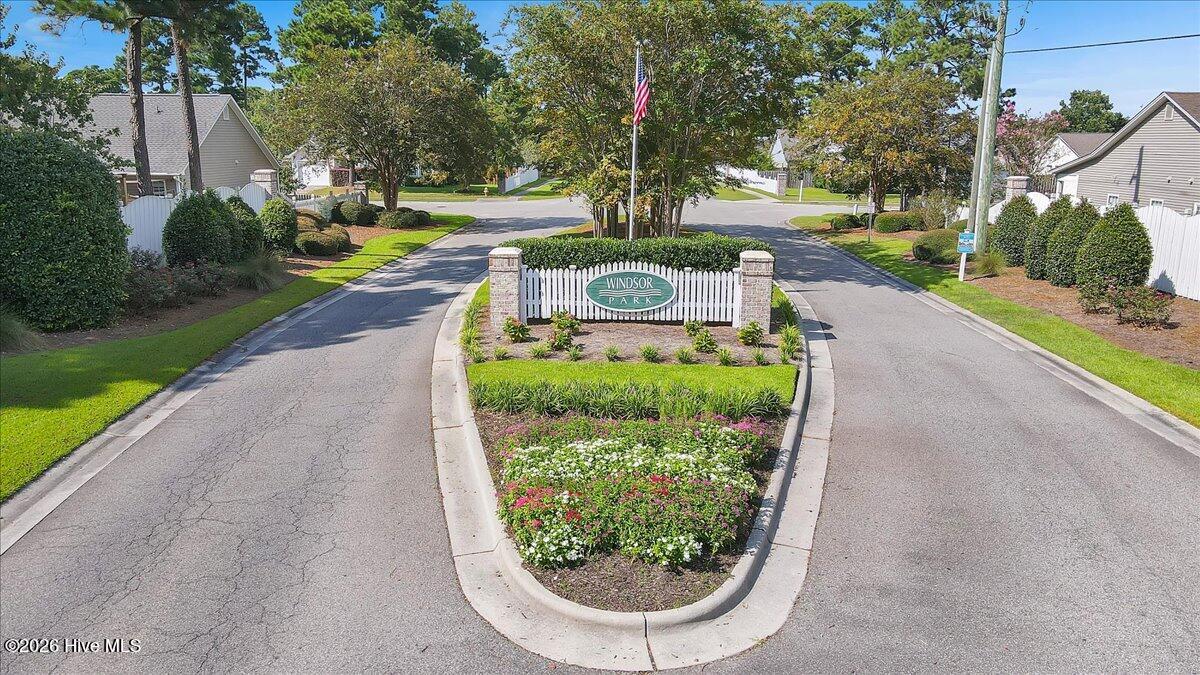 100567099 | Photo 72