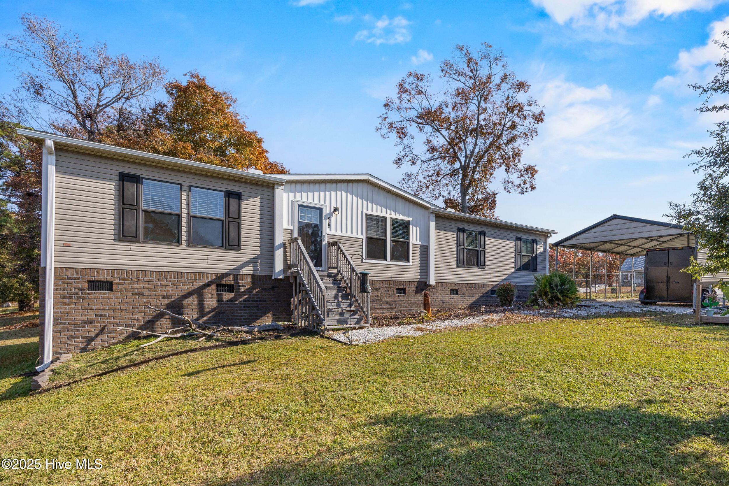 100542726 | Photo 48