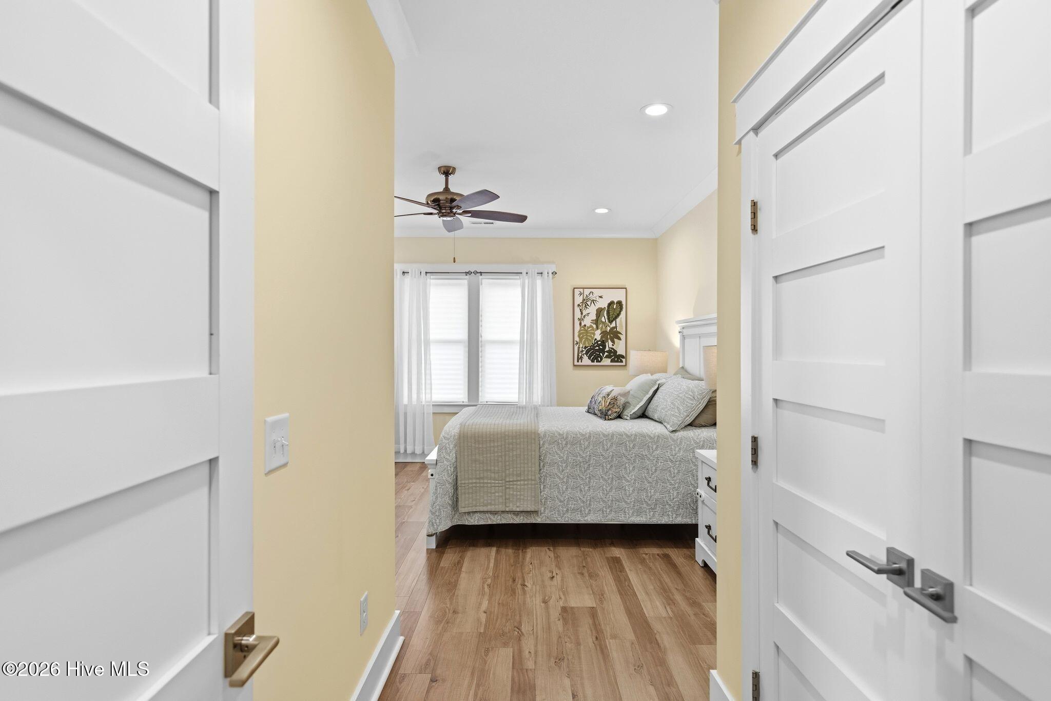 100556954 | Photo 21