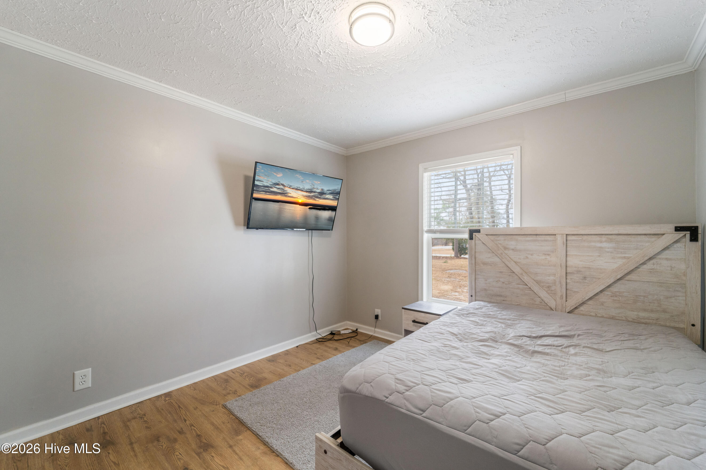 100547365 | Photo 31