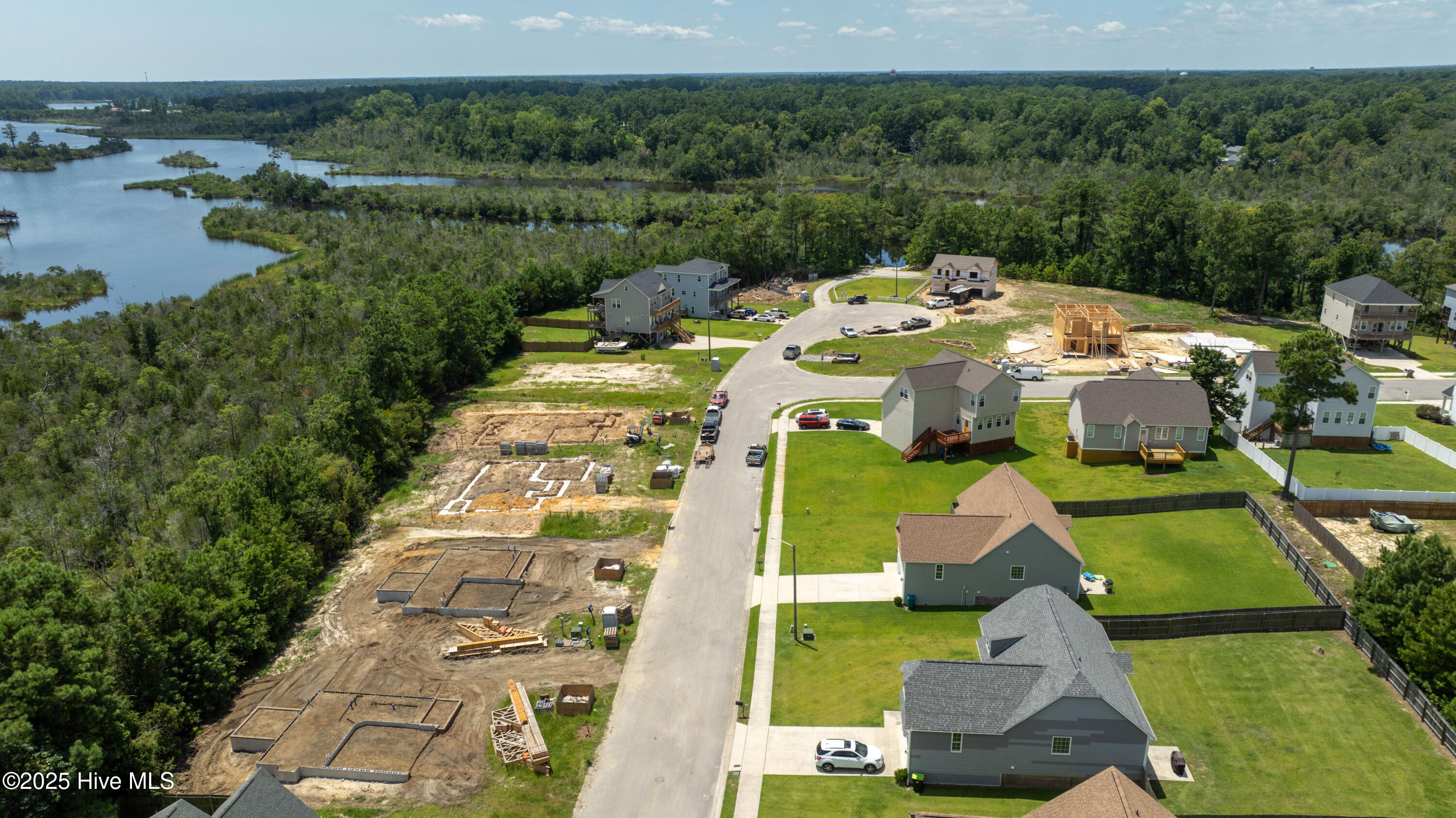 100526868 | Photo 31