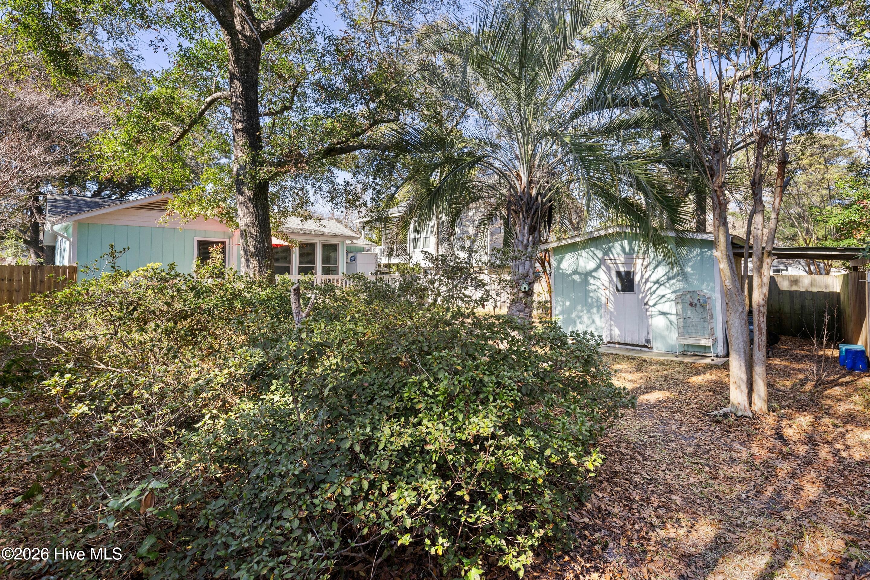 100550248 | Photo 17