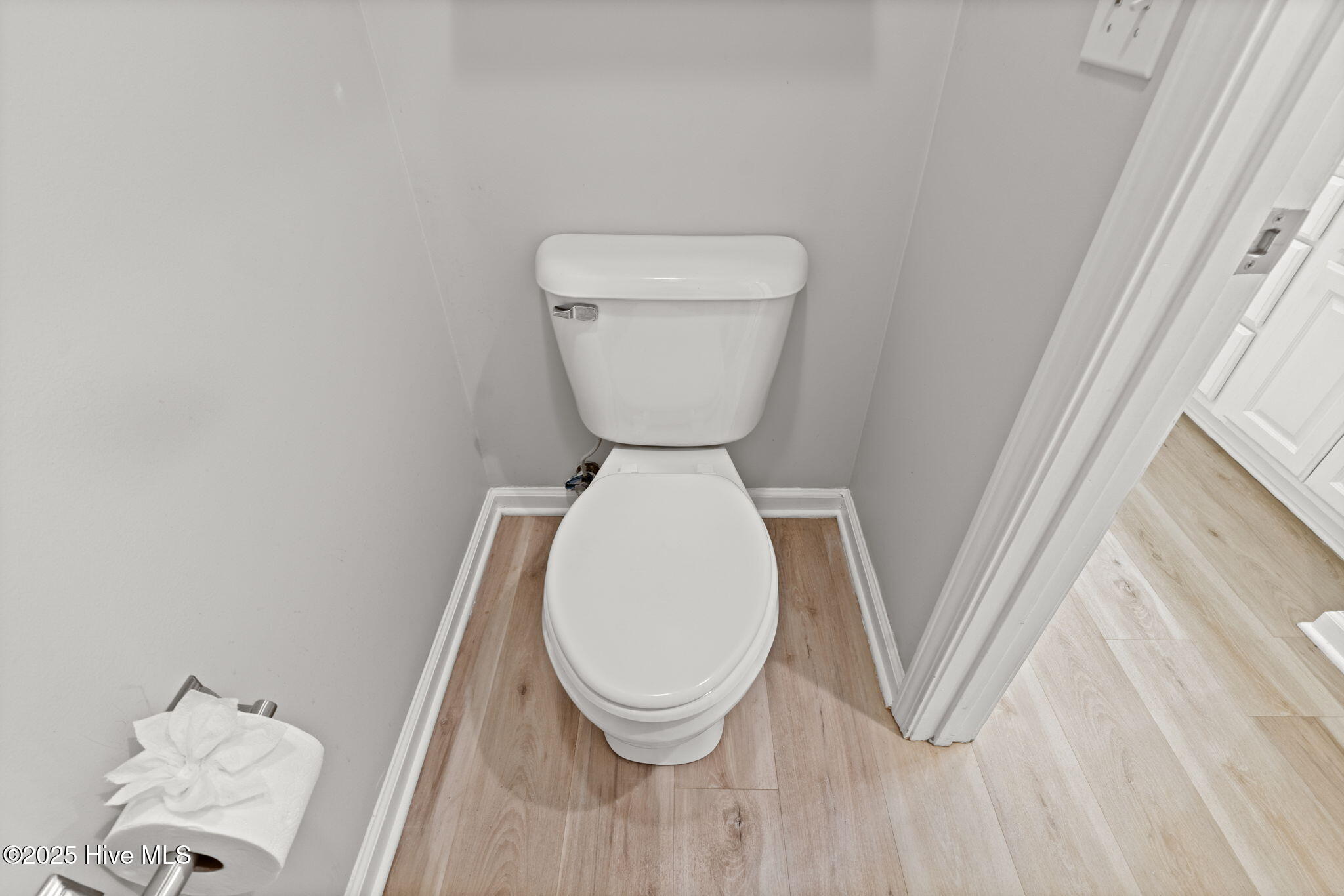 100535002 | Photo 15