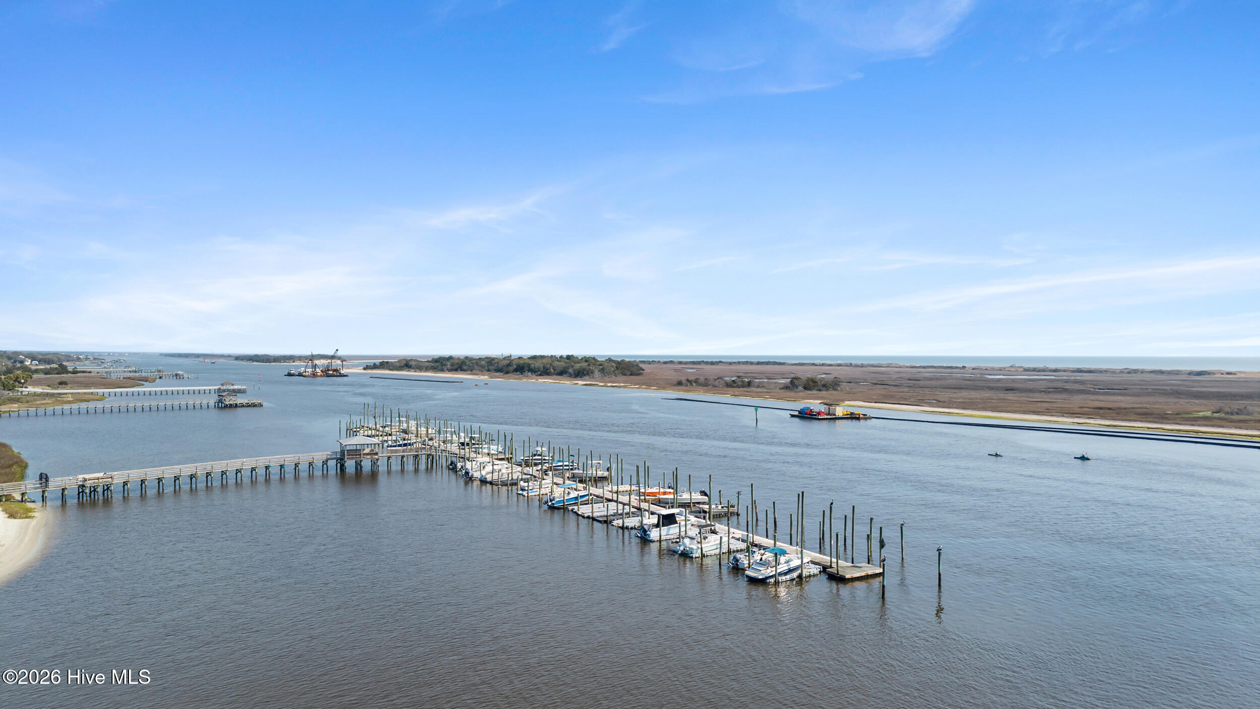 100560648 | Photo 53