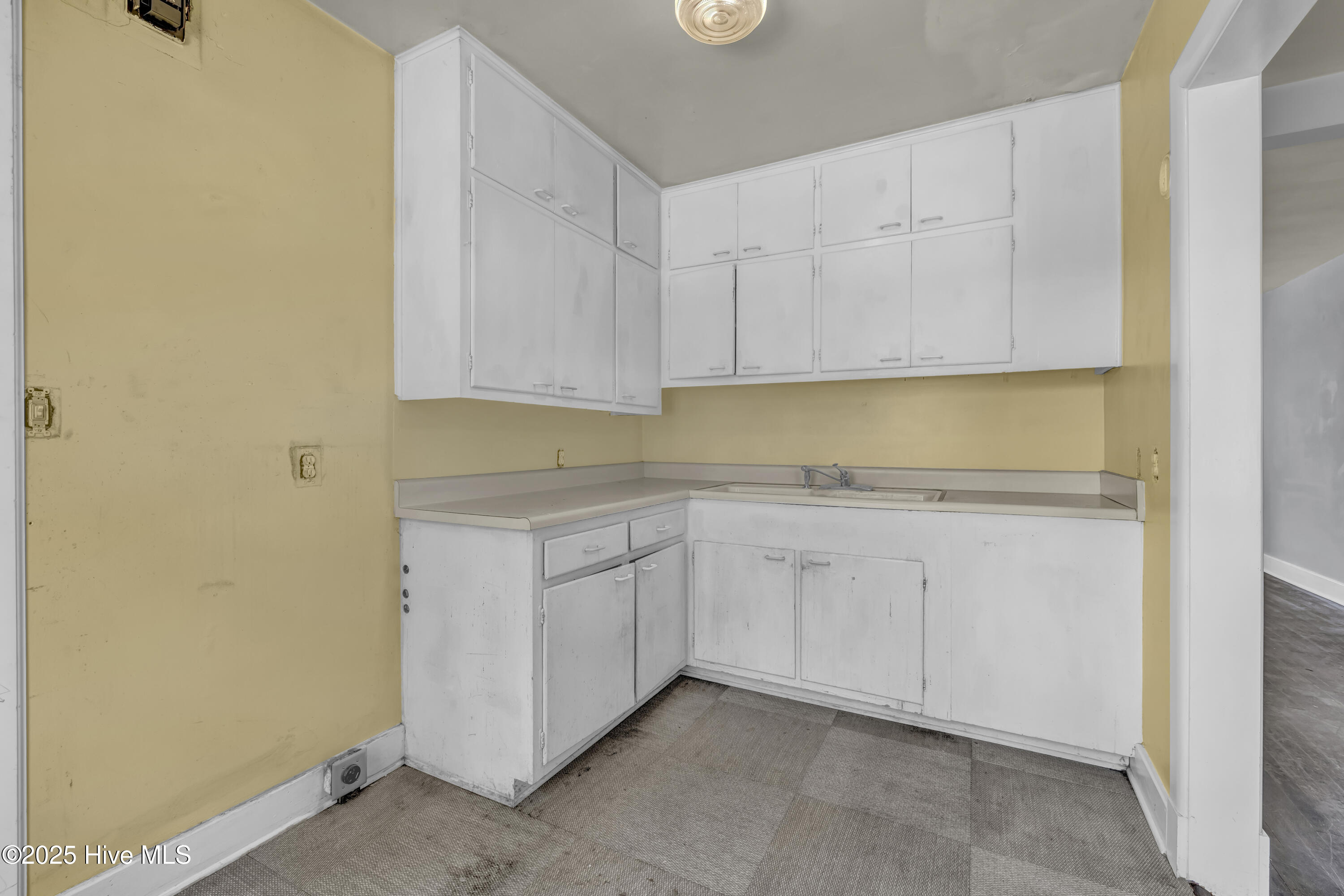 2940 Oleander Drive F5, Wilmington, NC 28403 – photo 19: Kitchen