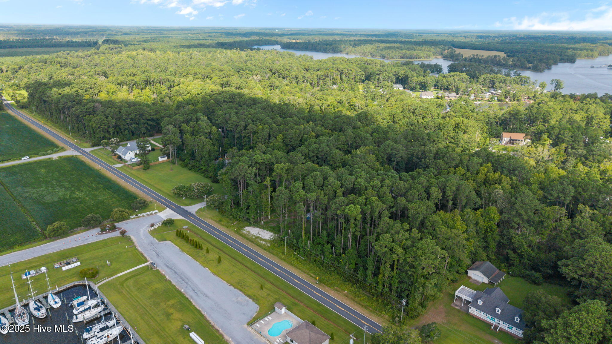 690 Oriental Road, Oriental, NC, 28571