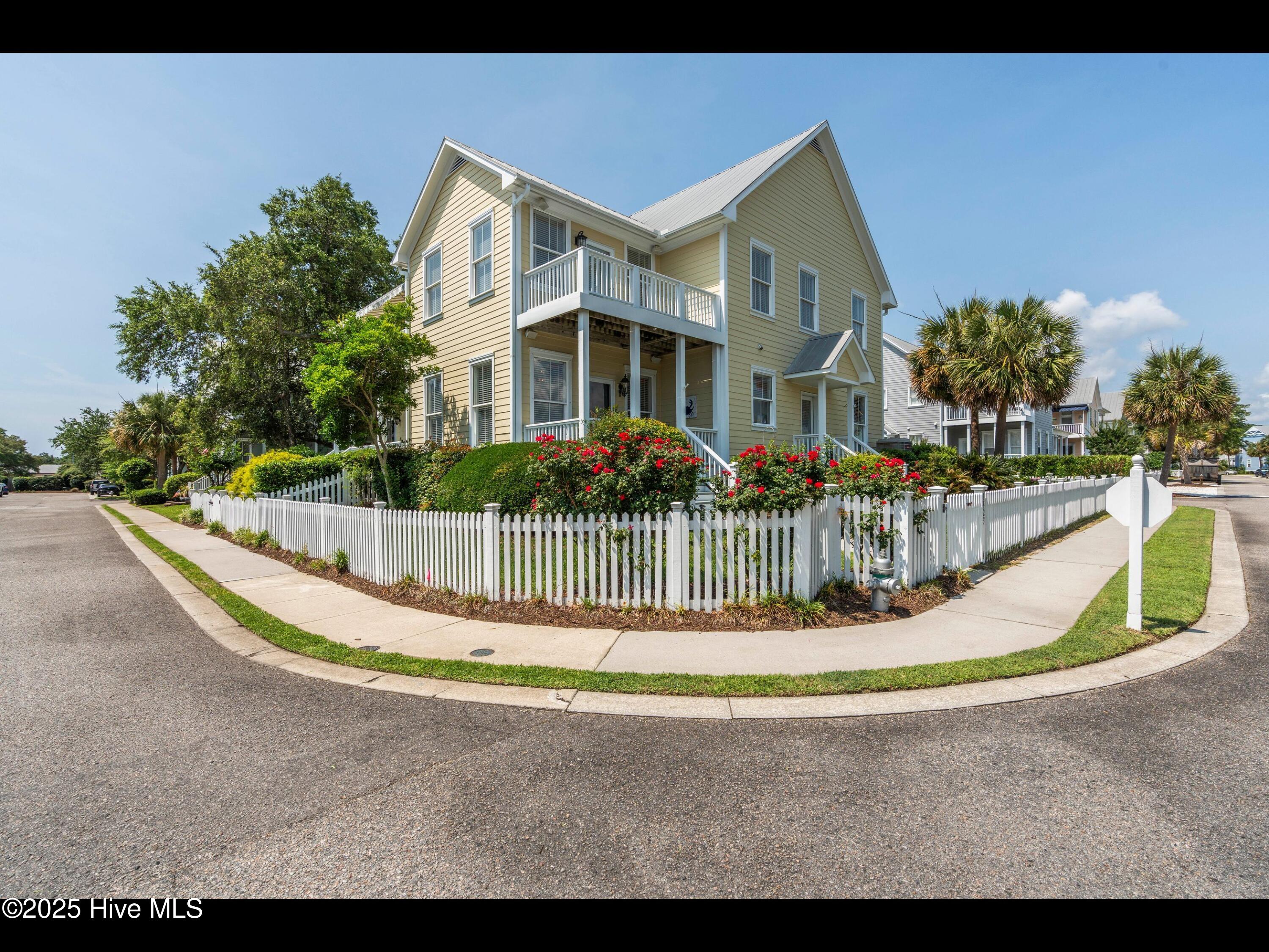 Homes for sale in Carolina Beach, NC | 1523 Island Marina Dr, Carolina Beach, NC 28428 | MLS# 100511839