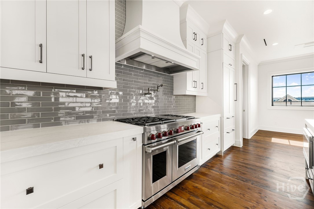 Top of the line appliances - Wolf & Sub Zero