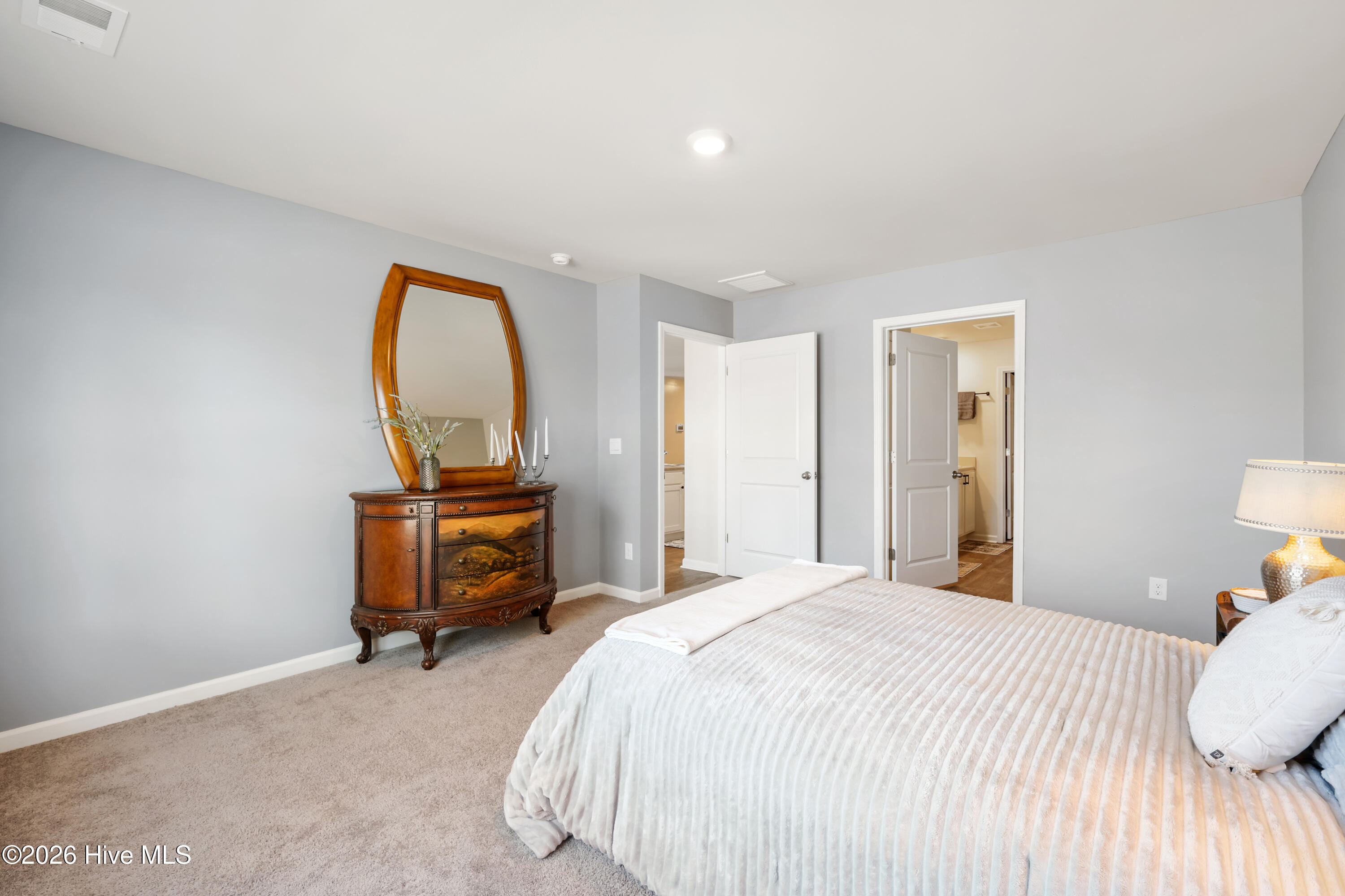 100554034 | Photo 16