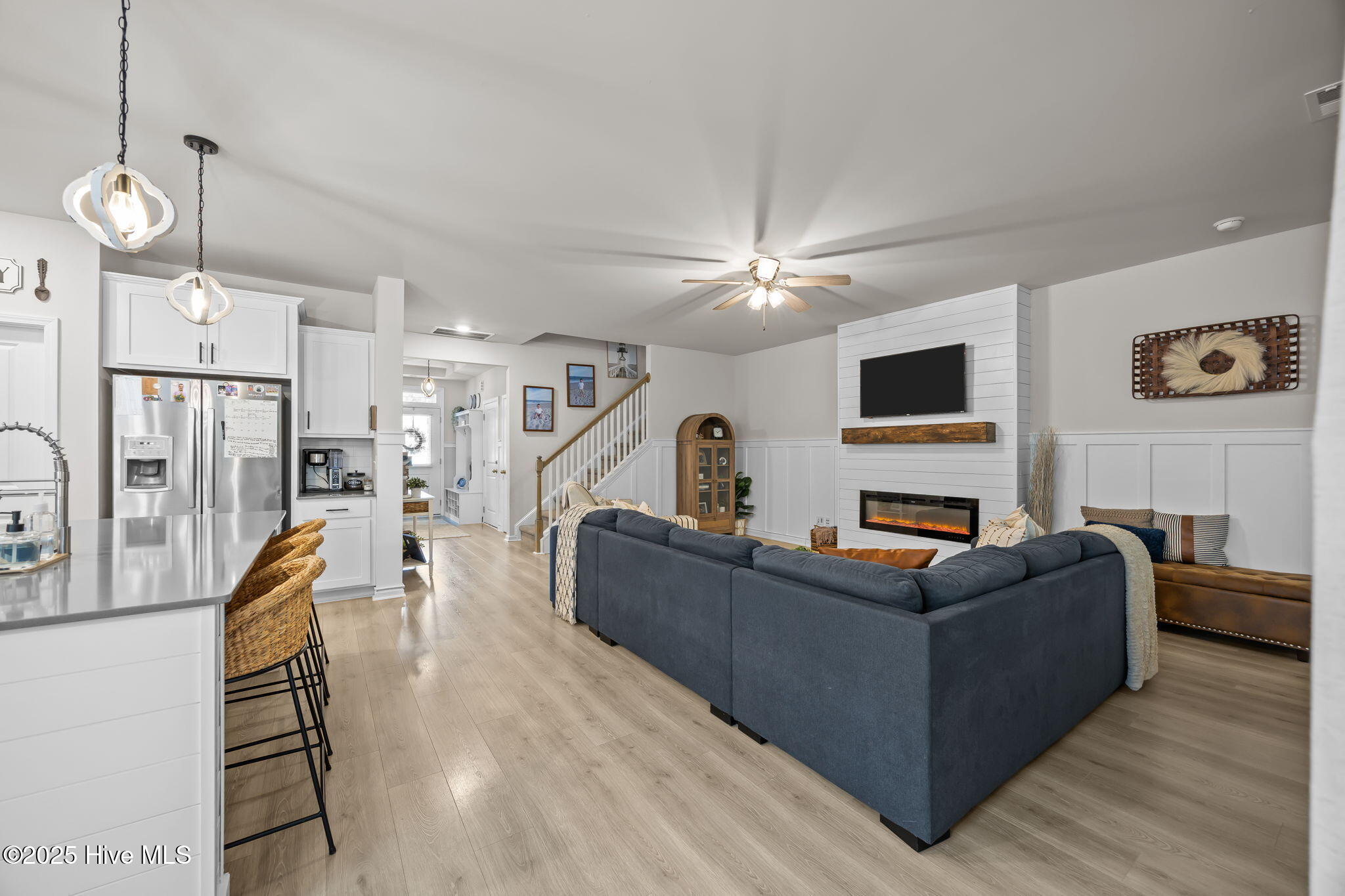 100535538 | Photo 12