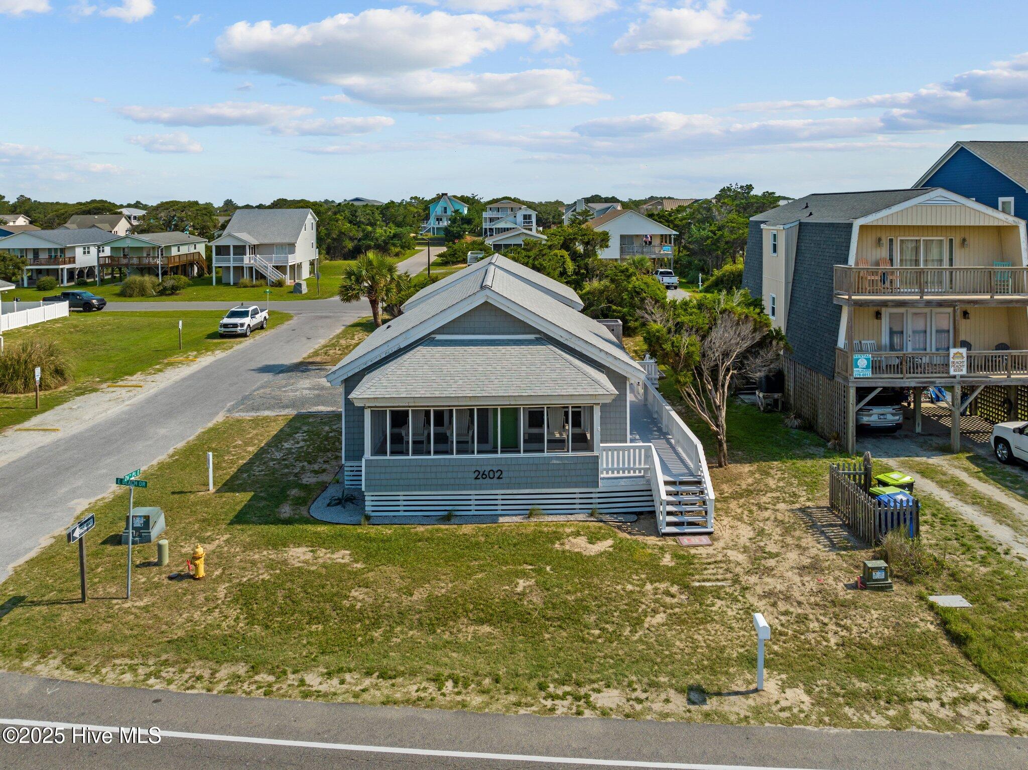 100537194 | Photo 55