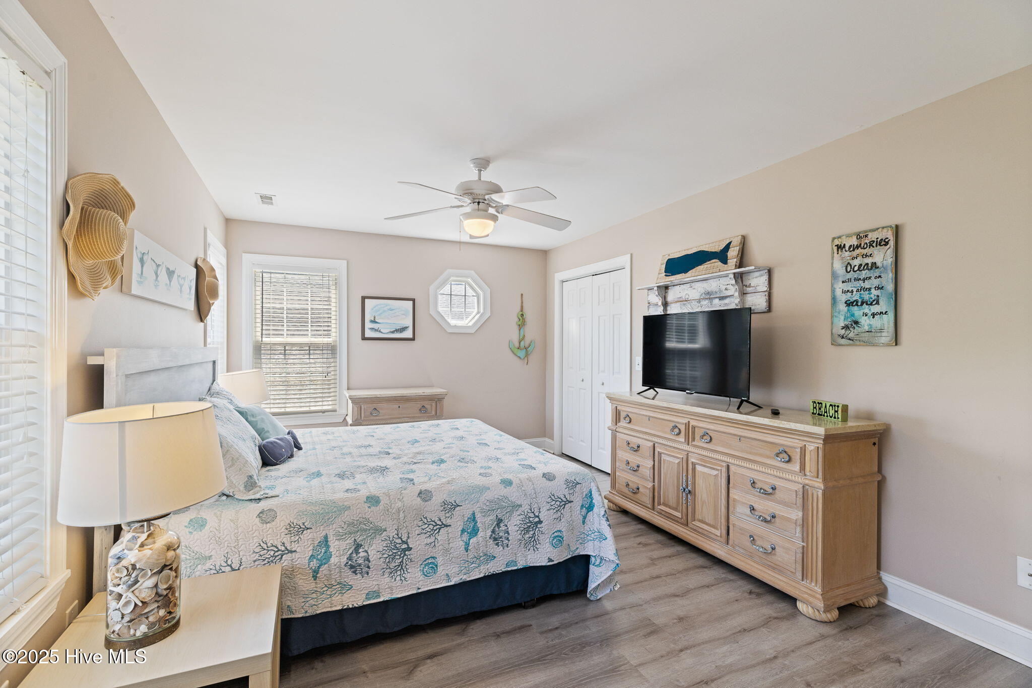 106 SE 44th Street, Oak Island, NC, 28465