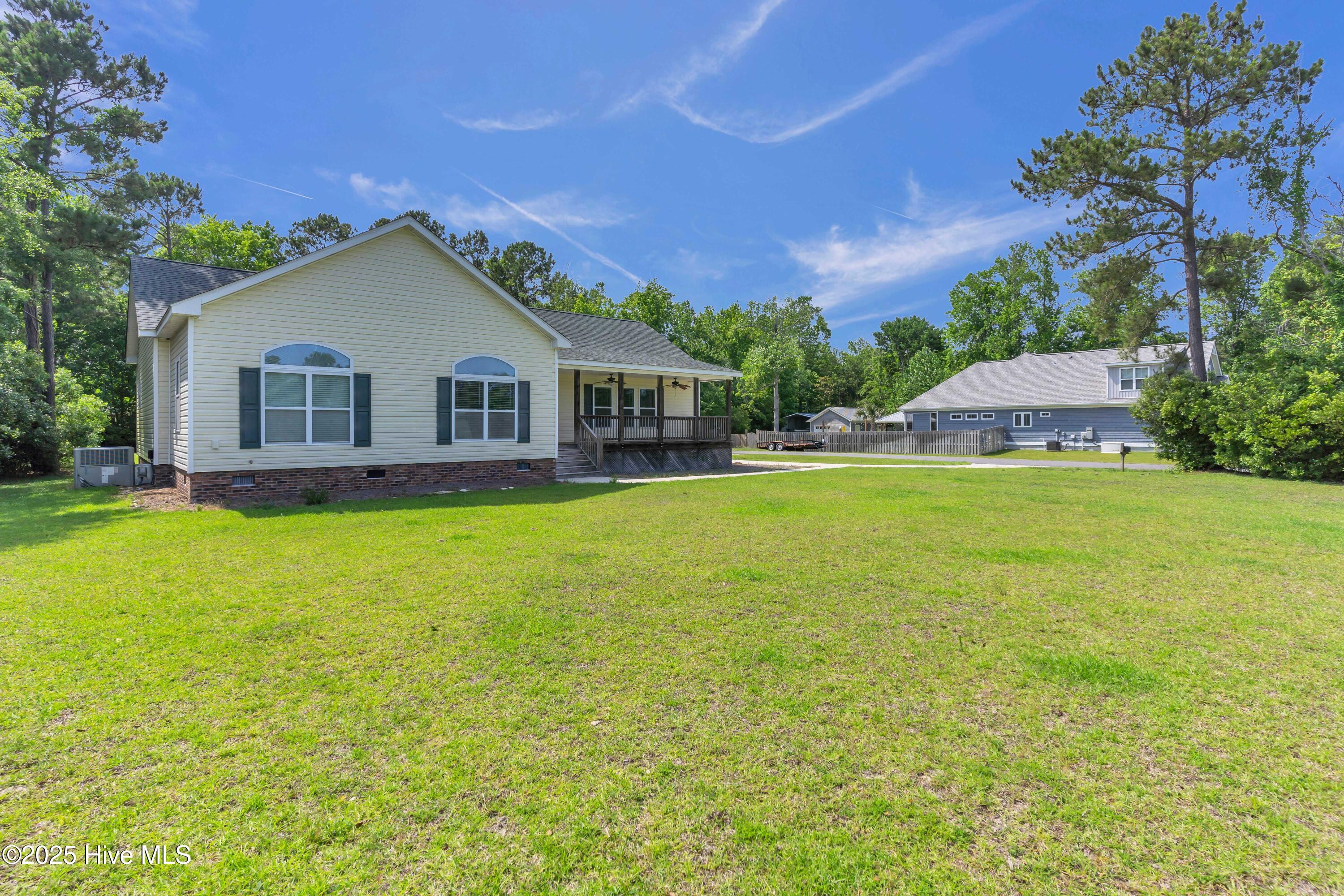 105 Scotch Bonnet Way, Hampstead, NC 28443 – photo 3: 105 scotch bonnet way00003