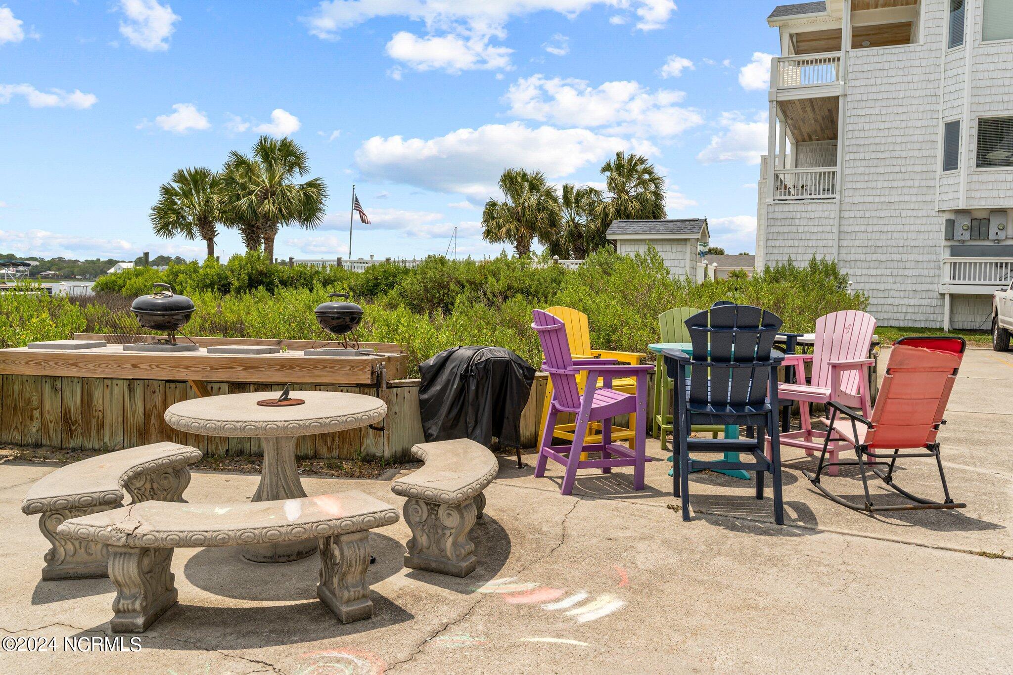 111 Florida Avenue UNIT Apt 10, Carolina Beach, NC, 28428