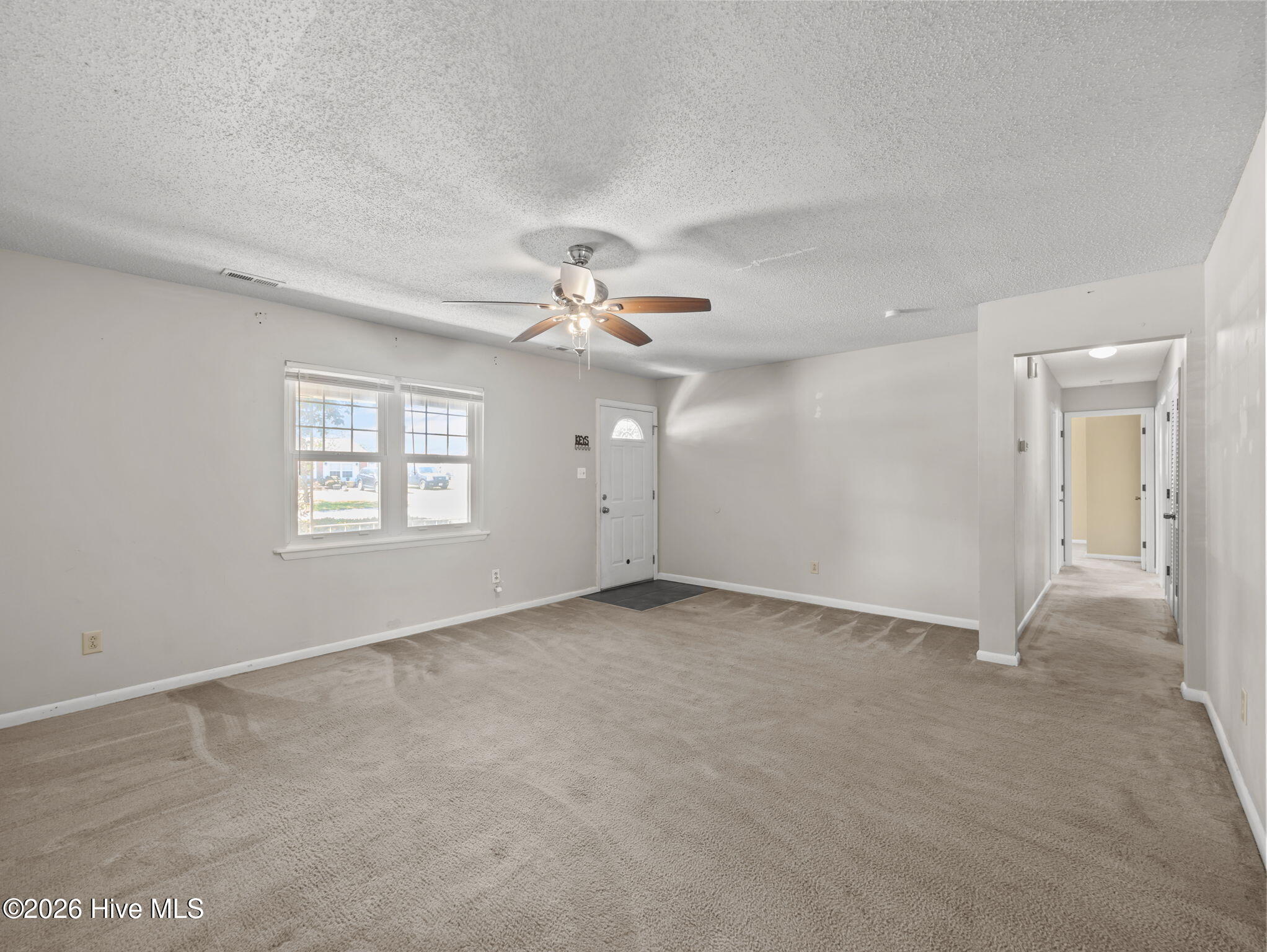 100564888 | Photo 13