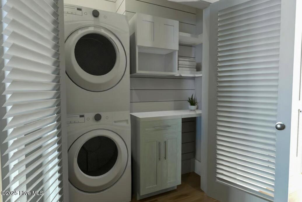 100527366 | Photo 18