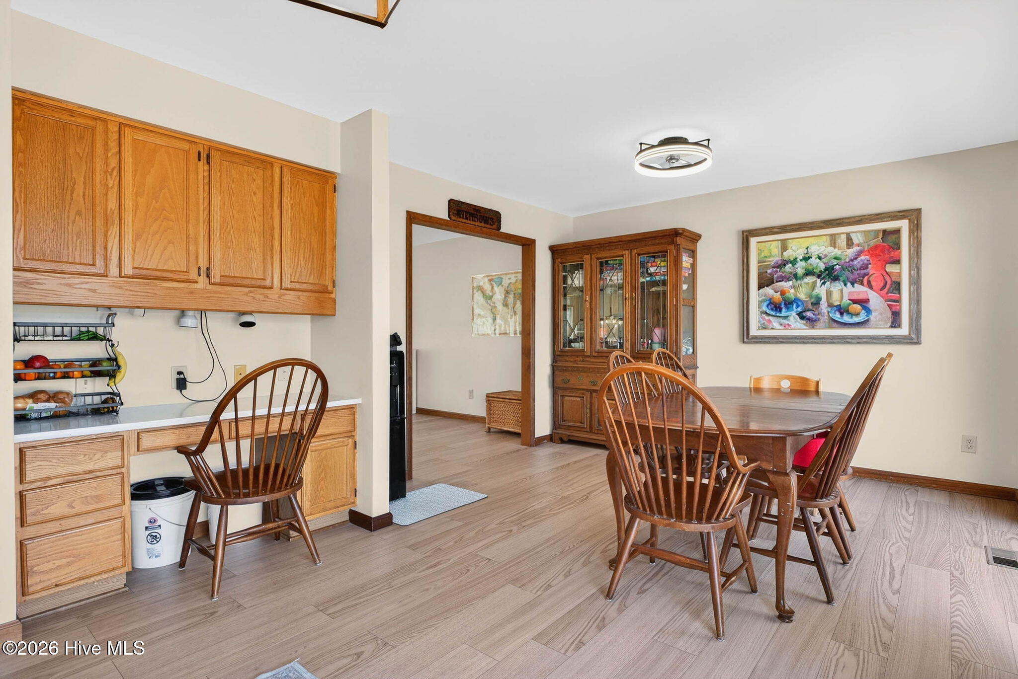 100561895 | Photo 11