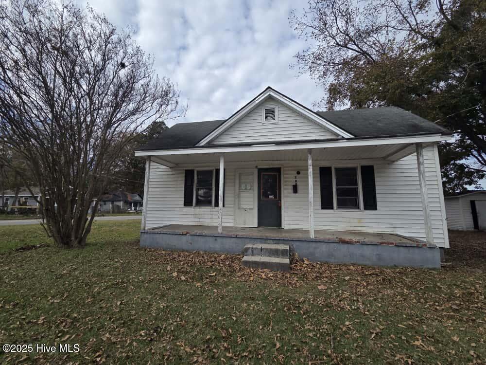Homes for sale in Selma, NC | 208 S Ethel St, Selma, NC 27576 | MLS# 100544274