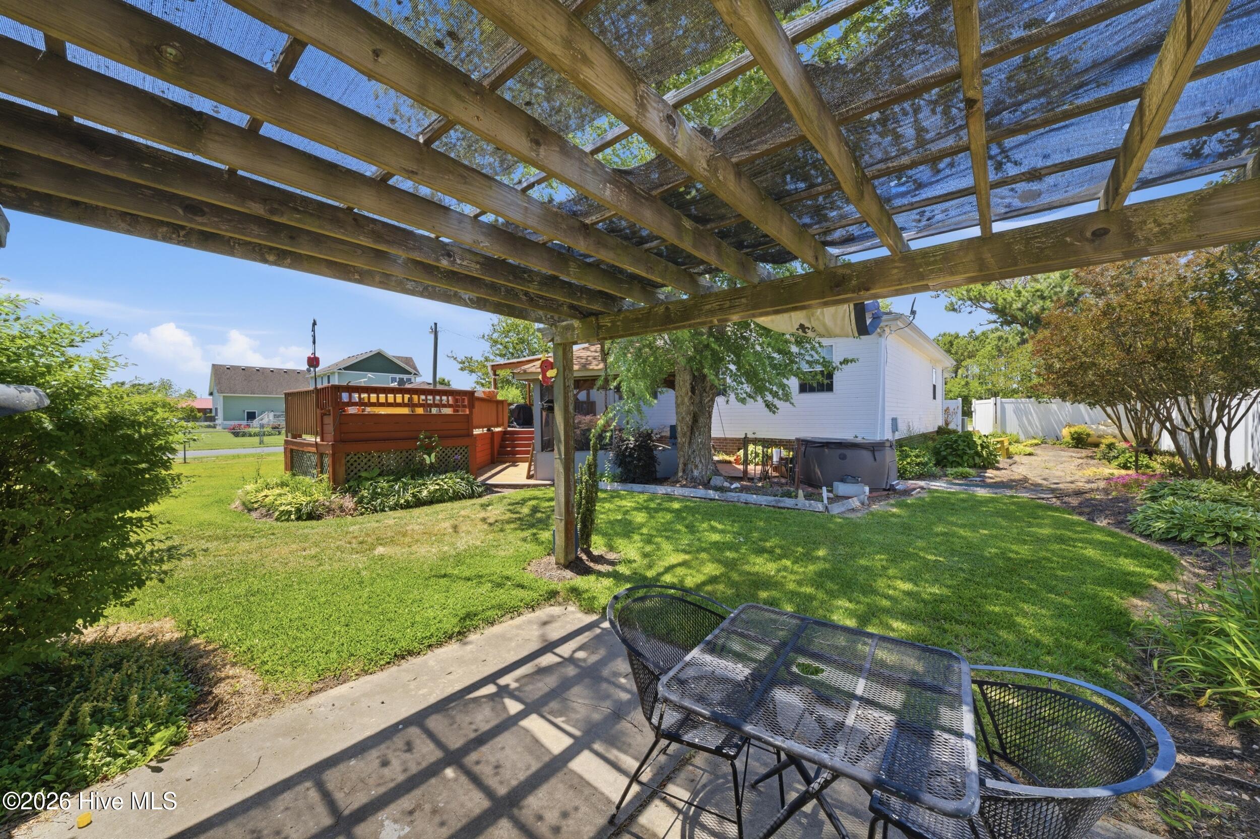 pergola detached garage