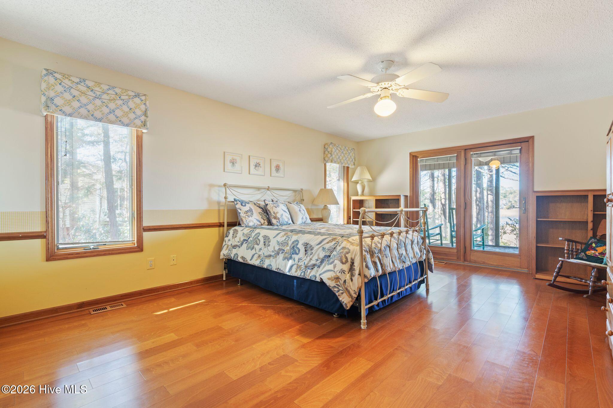 100552539 | Photo 44