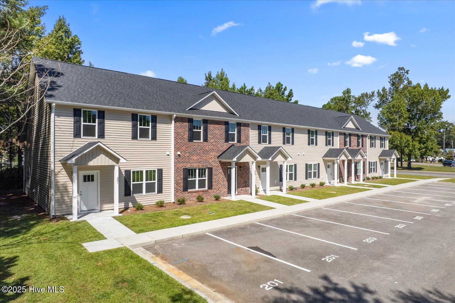 Homes for sale in Leland, NC | 207 Lincoln Pl Cir, Leland, NC 28451 | MLS# 100510662