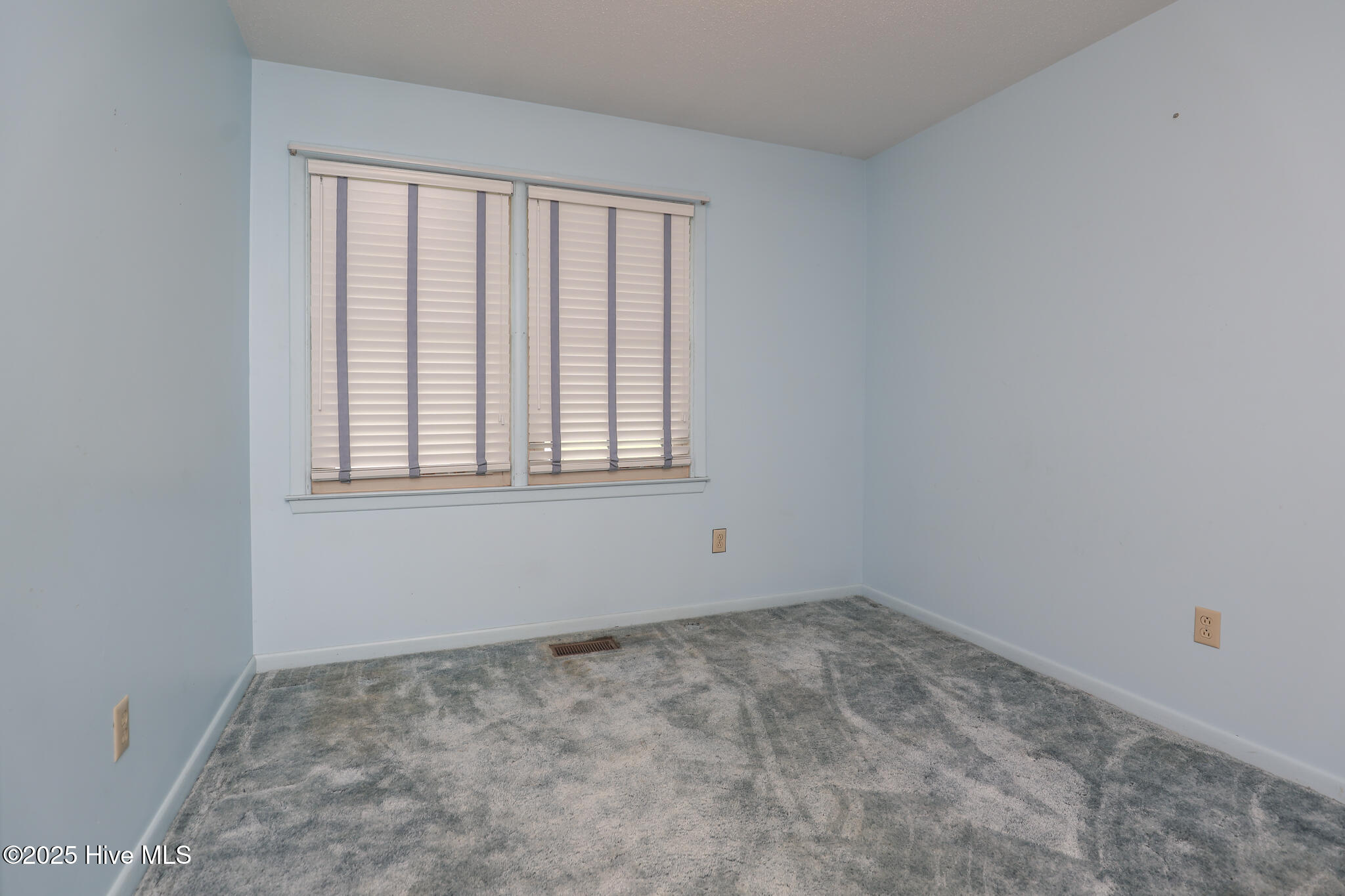 16 Colonial Drive, Jacksonville, NC 28546 – photo 24: 16 Colonial-18