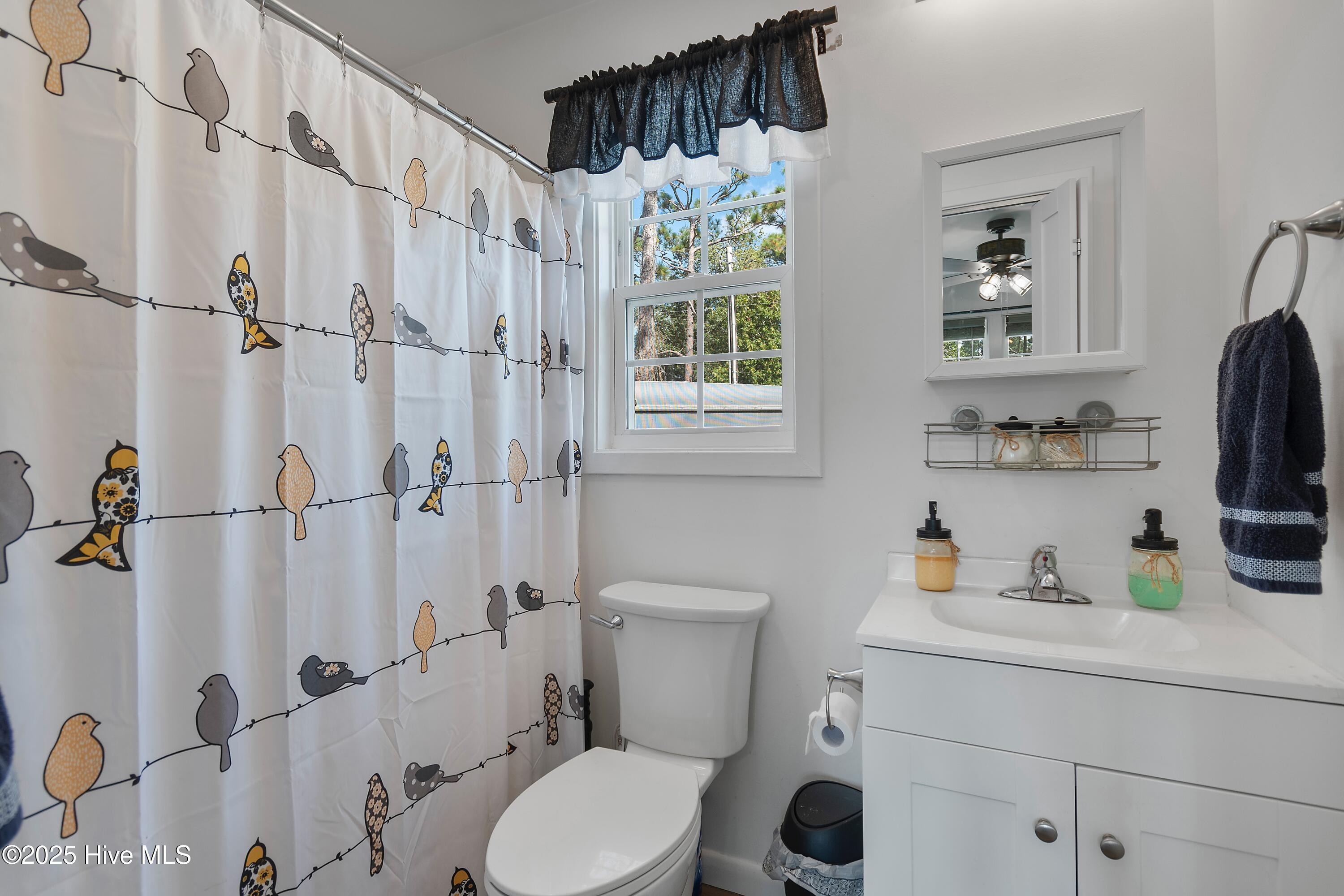 100532818 | Photo 20