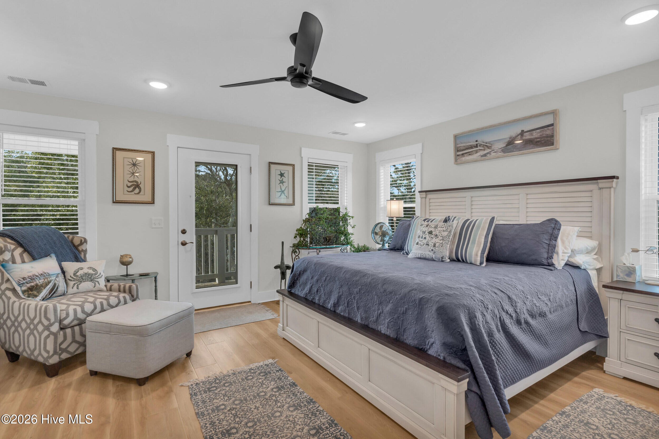 100549531 | Photo 14