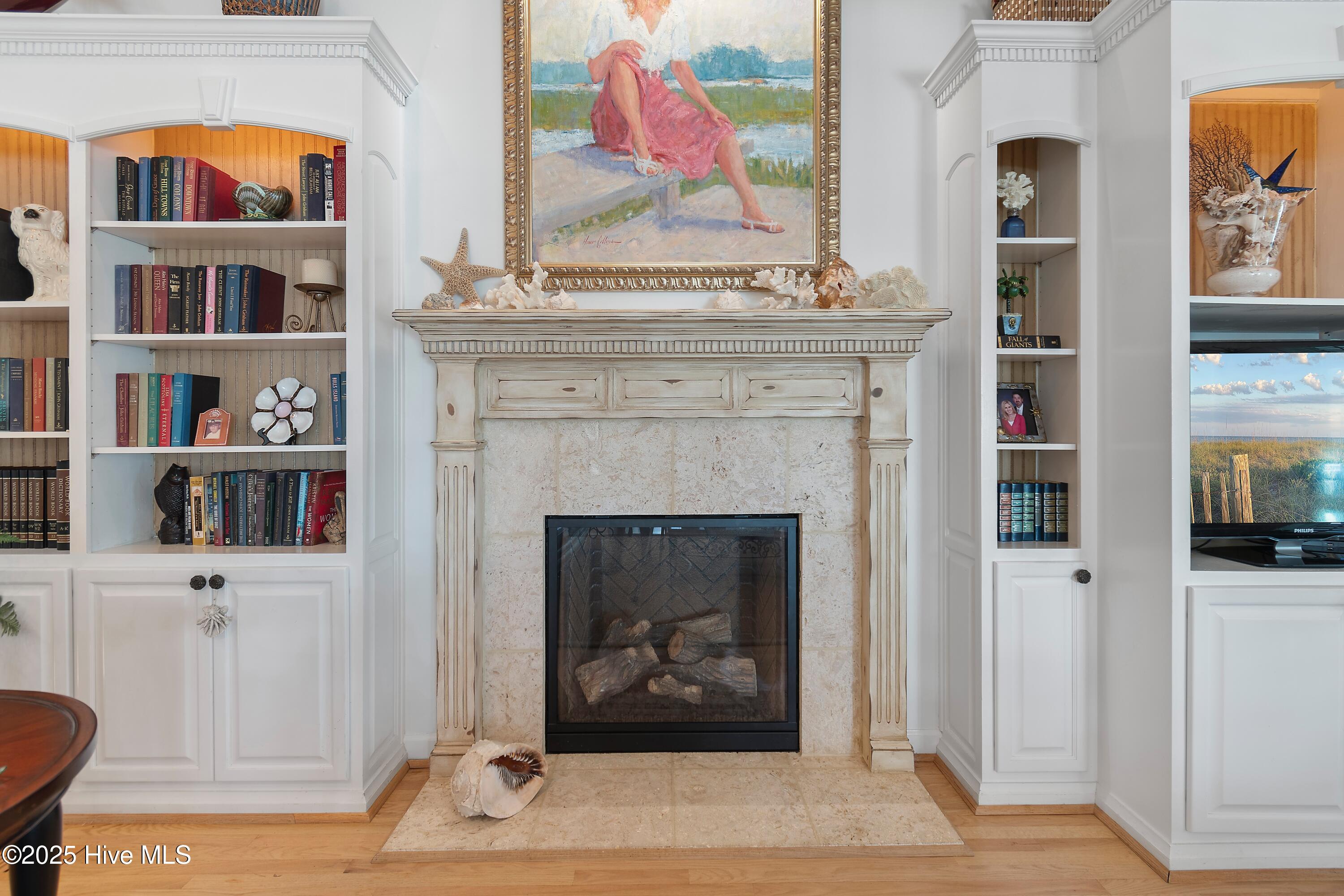 100527373 | Photo 10