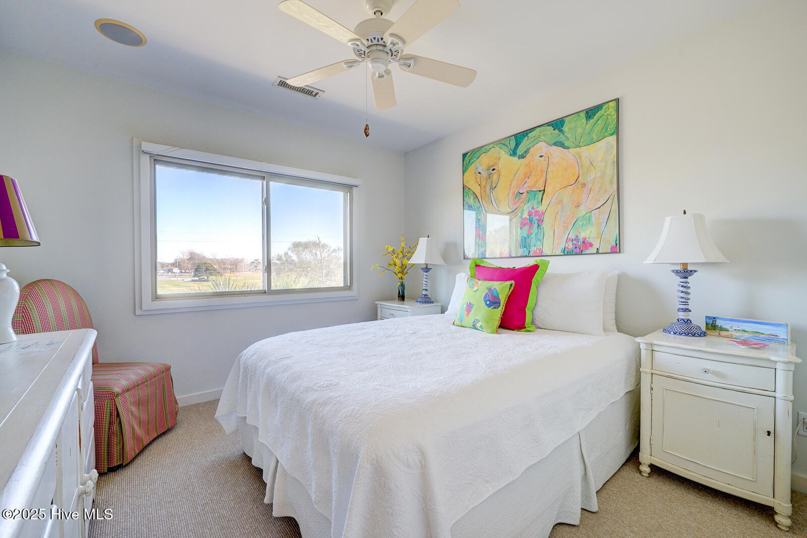 100546468 | Photo 26