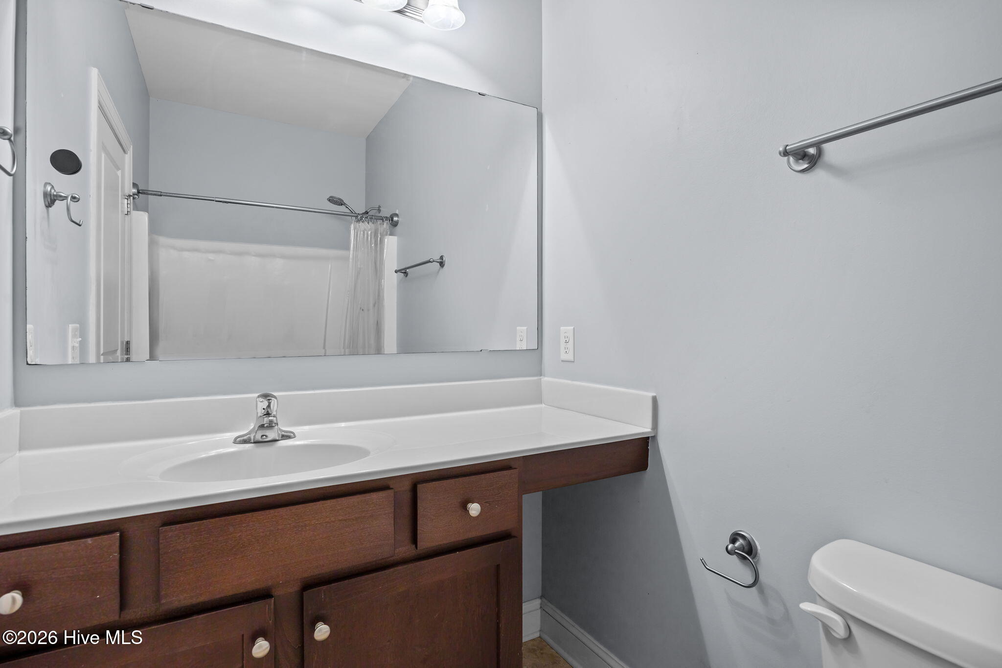 100560490 | Photo 18