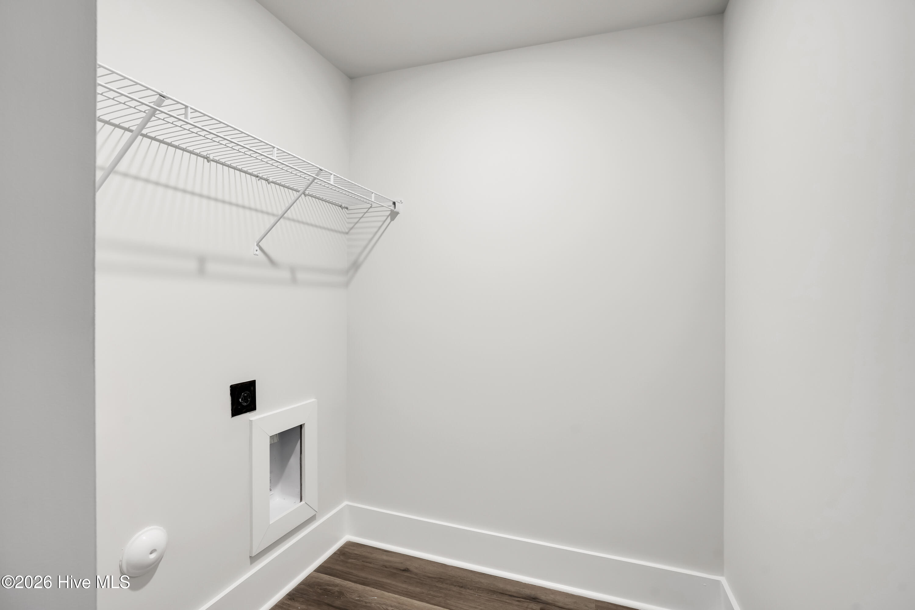 100544647 | Photo 24