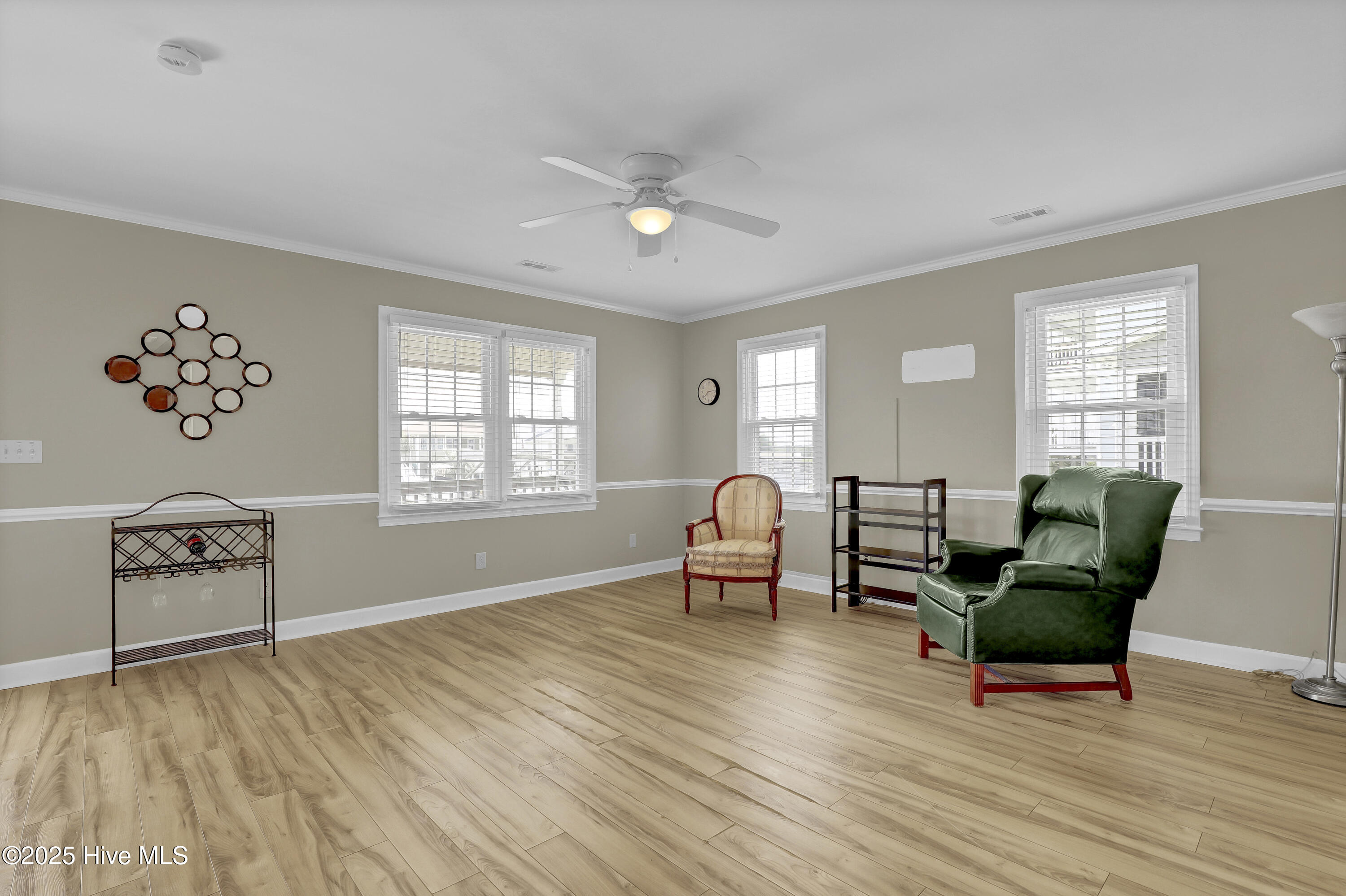 100517491 | Photo 32