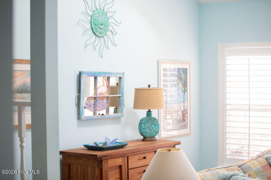 100557478 | Photo 26