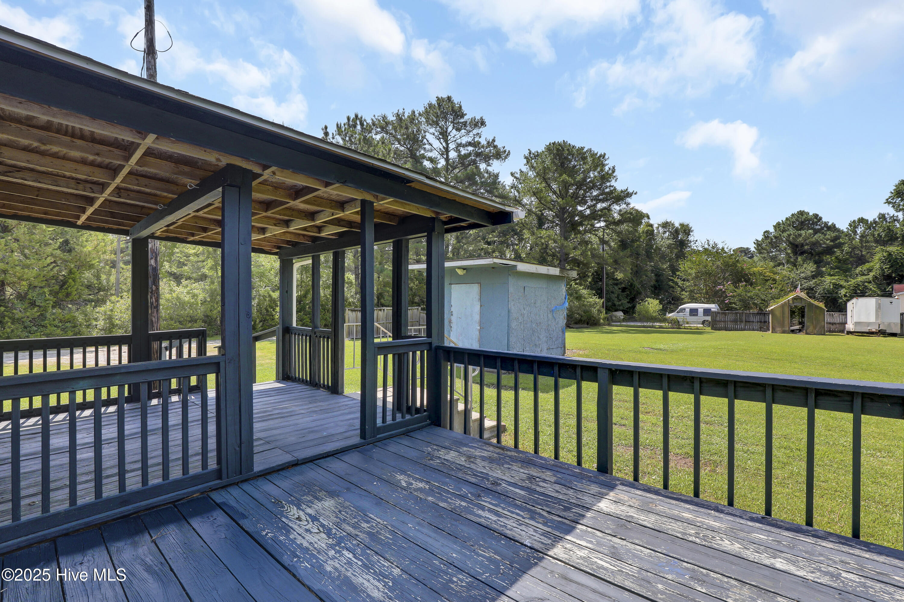 100516284 | Photo 25