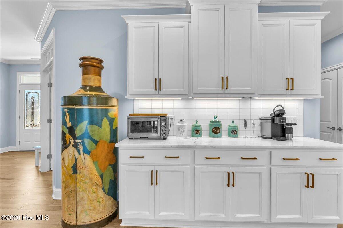 100562728 | Photo 30