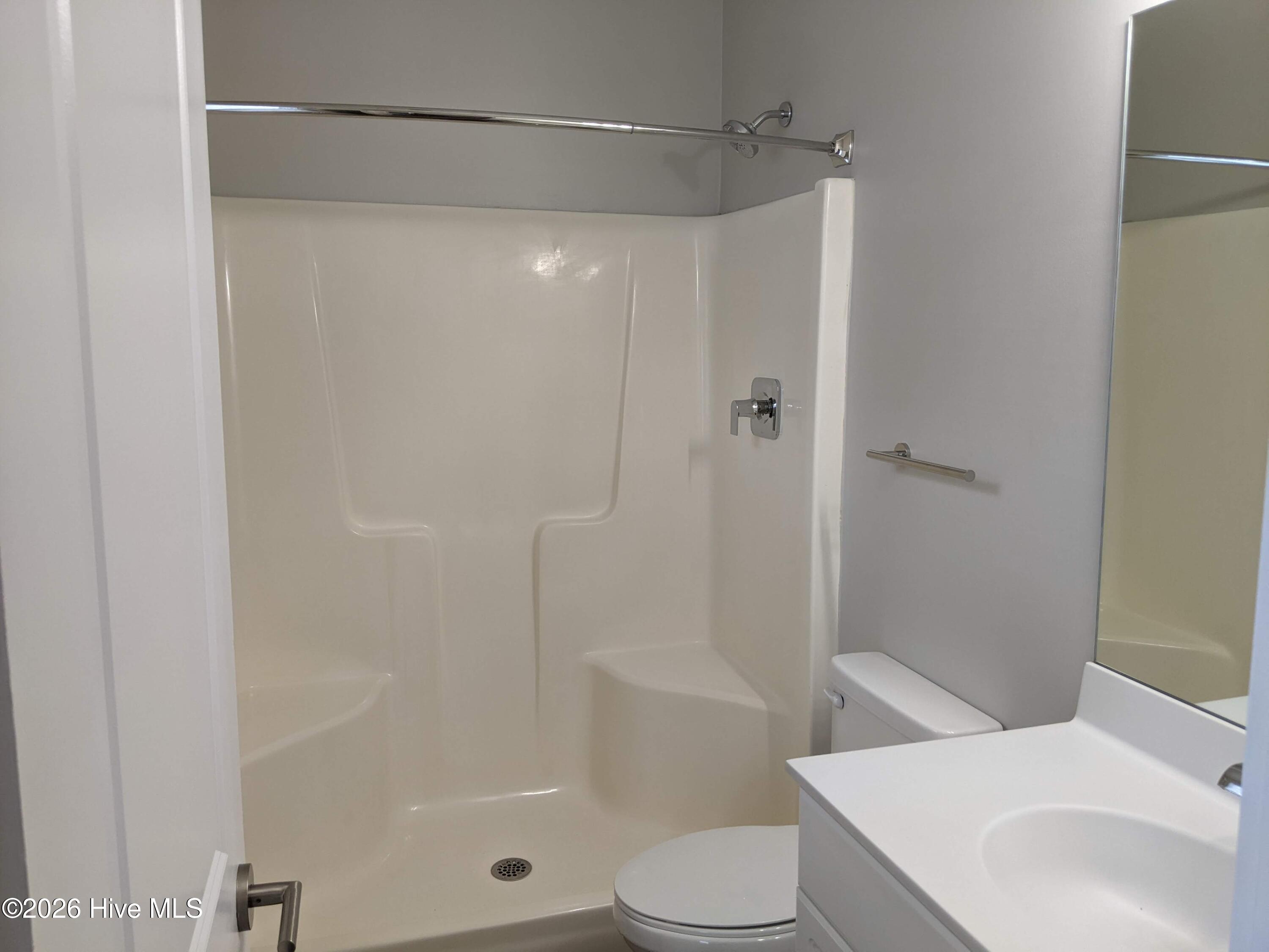 100556319 | Photo 10