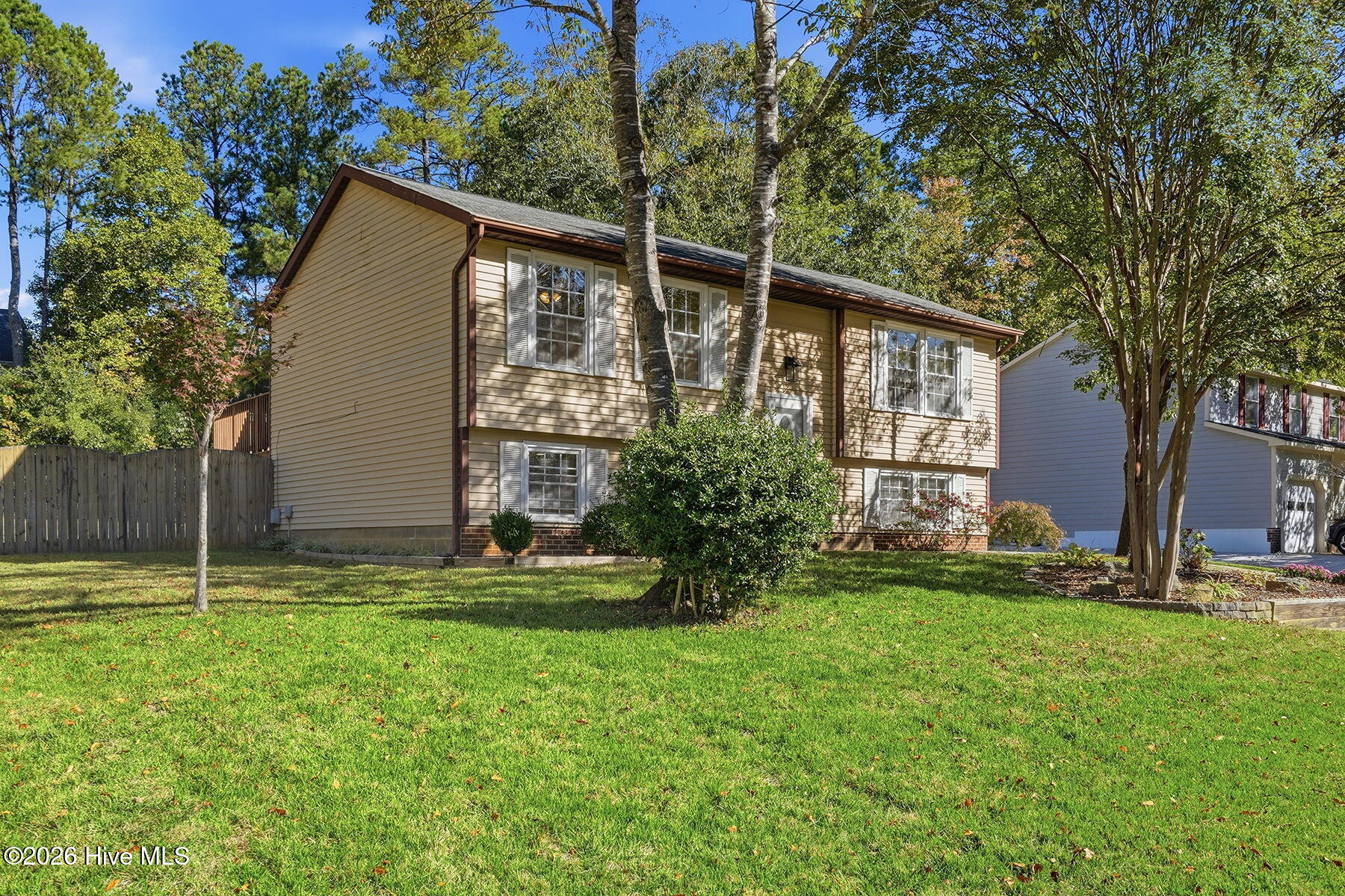 Photo 1 of Single family home for sale at 106 Castle Bay Ct, Cary, NC 27511 | MLS# 100613276 | Listing updated on 2026-10-29
