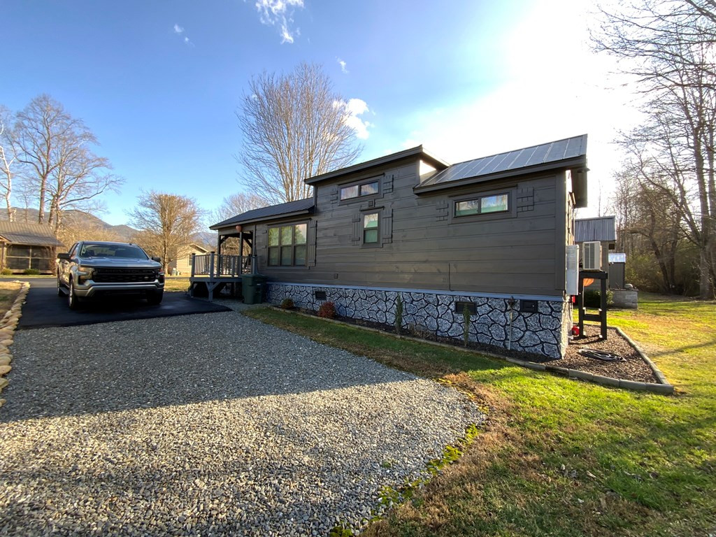 Exterior photo of 121 Lazy Bear Trail, Andrews, NC 28901. MLS: 98525430