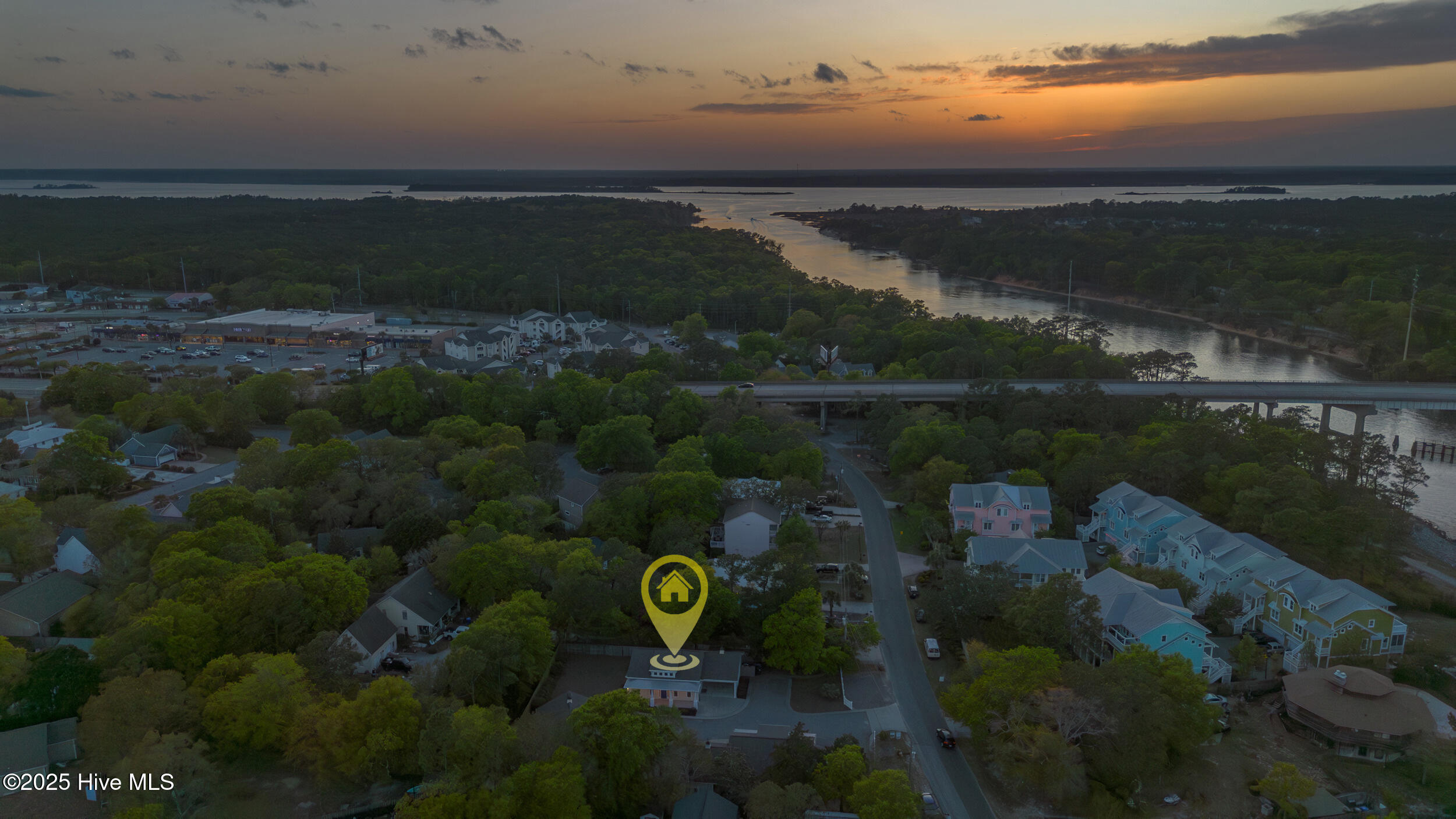 100499917 | Photo 33