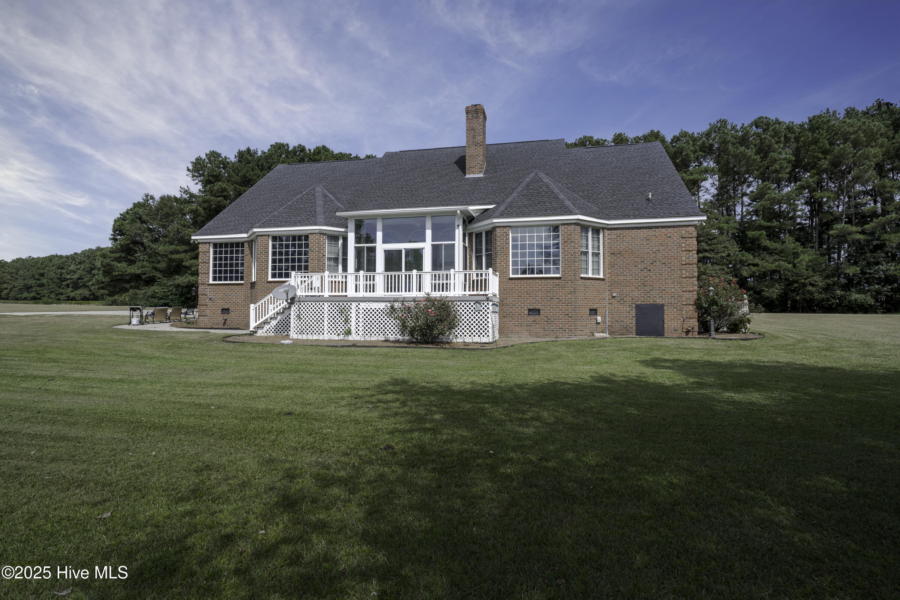 515 Briarwood Road, Warsaw, NC 28398 – photo 24: _SNY0405-HDR-Edit