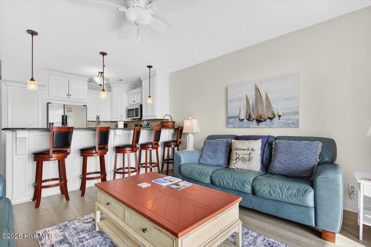 100555622 | Photo 24