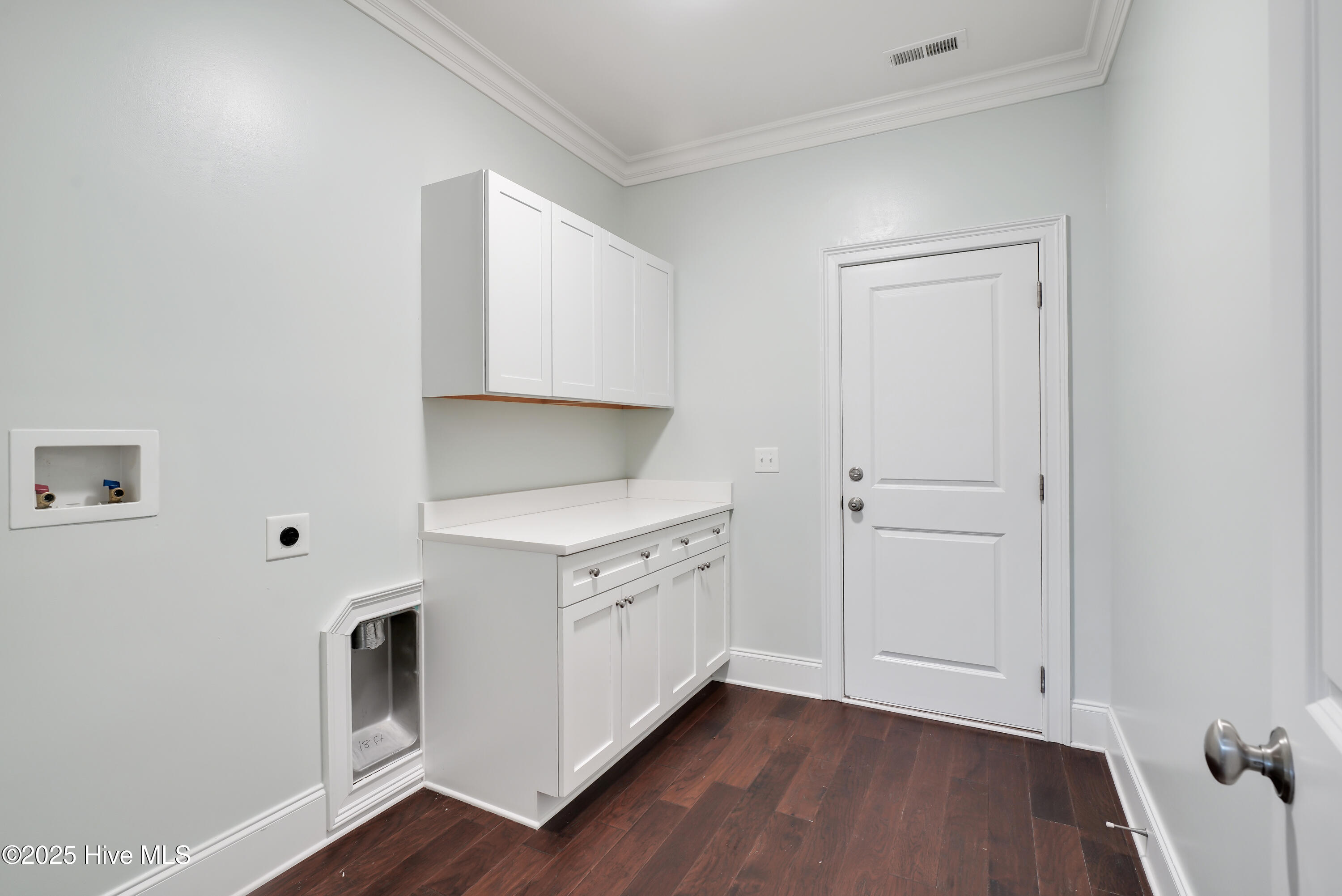 100524954 | Photo 27