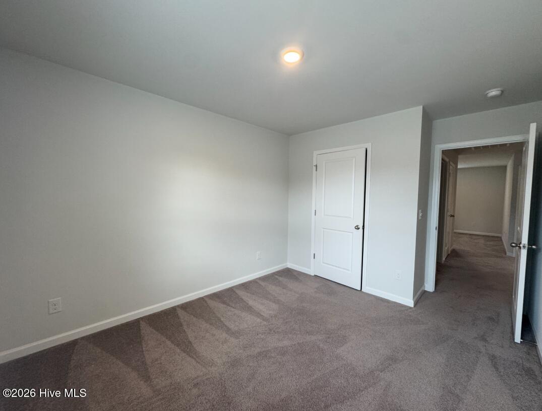 100549354 | Photo 11