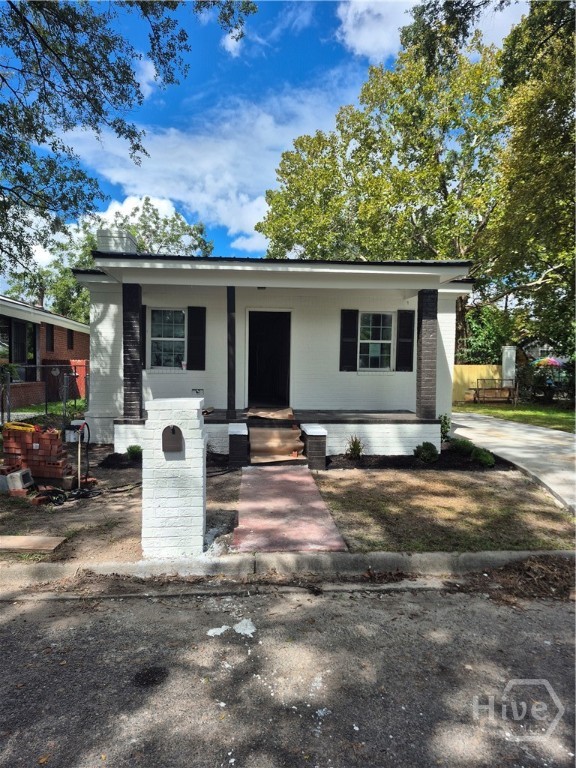 Single family home for sale at 2016 Nash Ave, Savannah, GA 31405 | MLS# SA364726