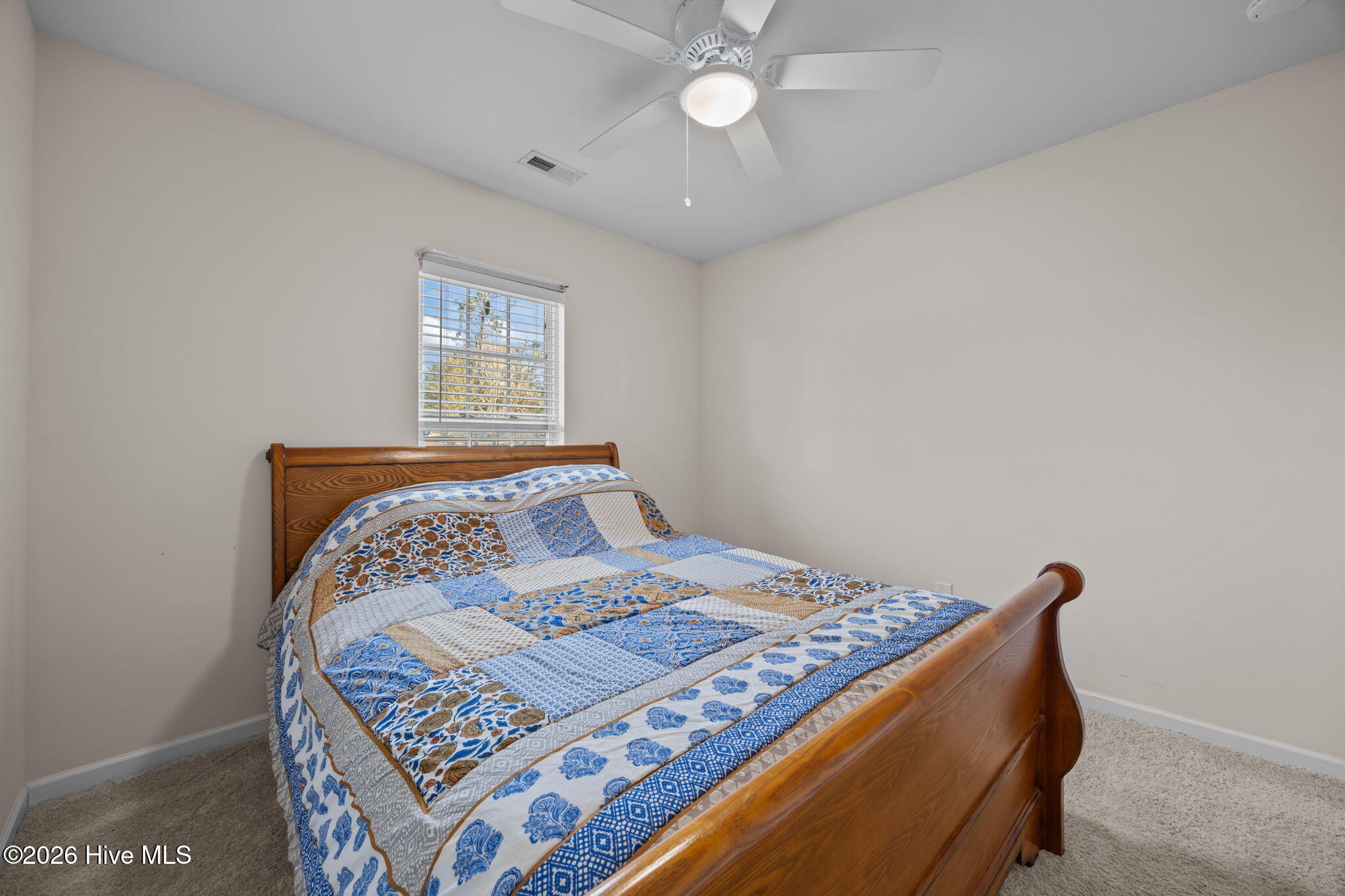 100552051 | Photo 25