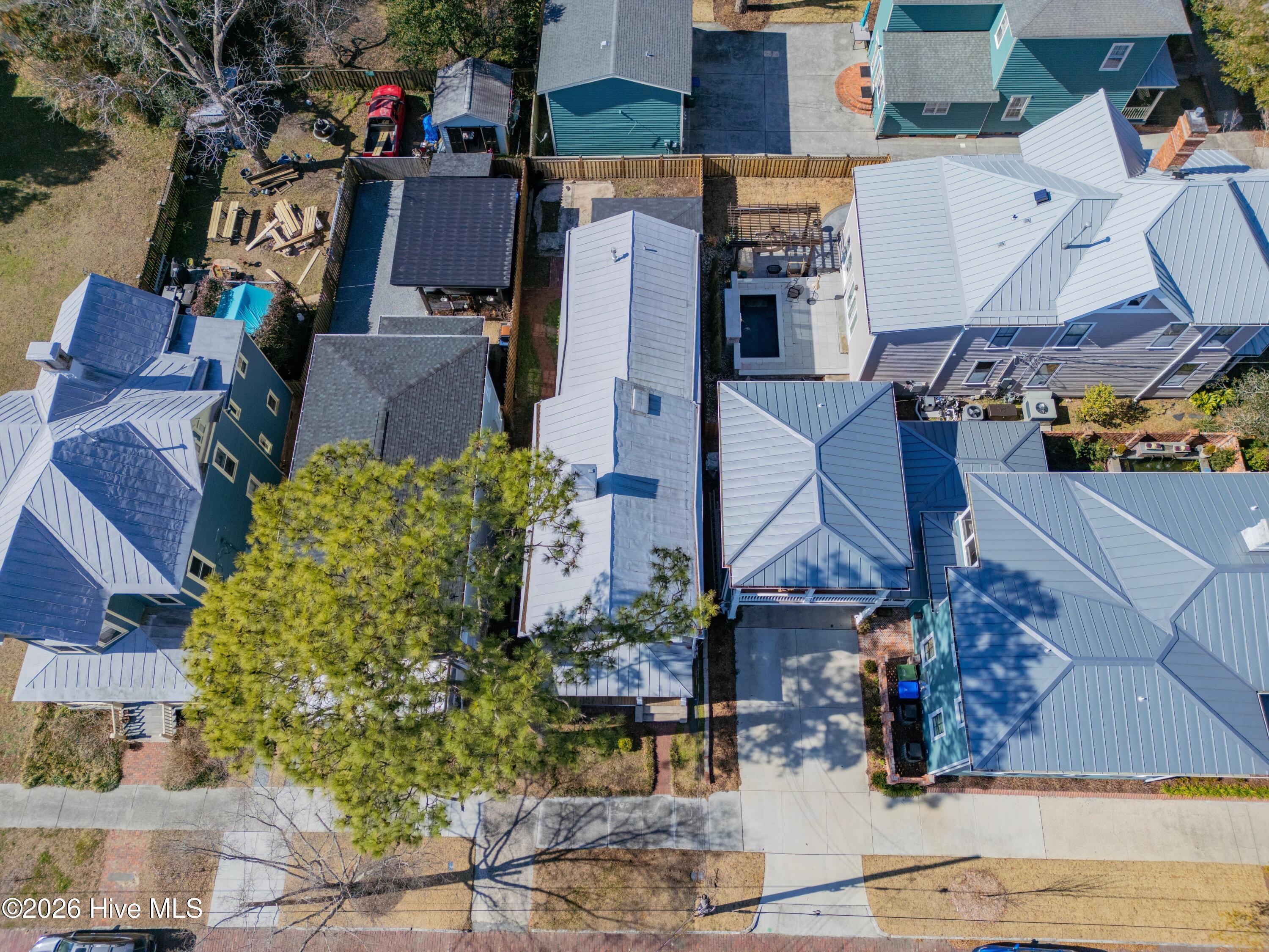 100555908 | Photo 45